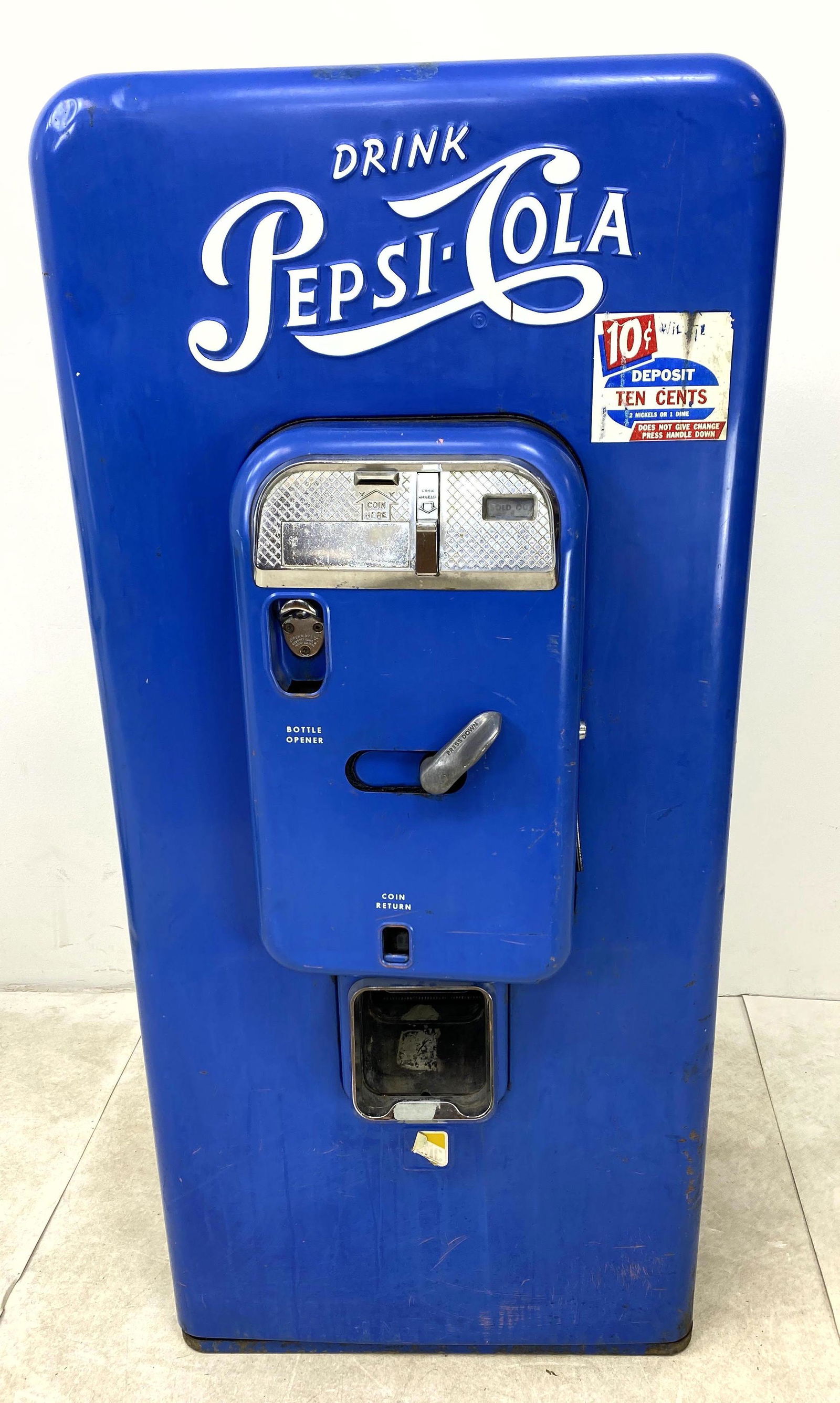 Vintage 10c PEPSI Cola Vending Machine.  Blue steel ca (1 of 18)