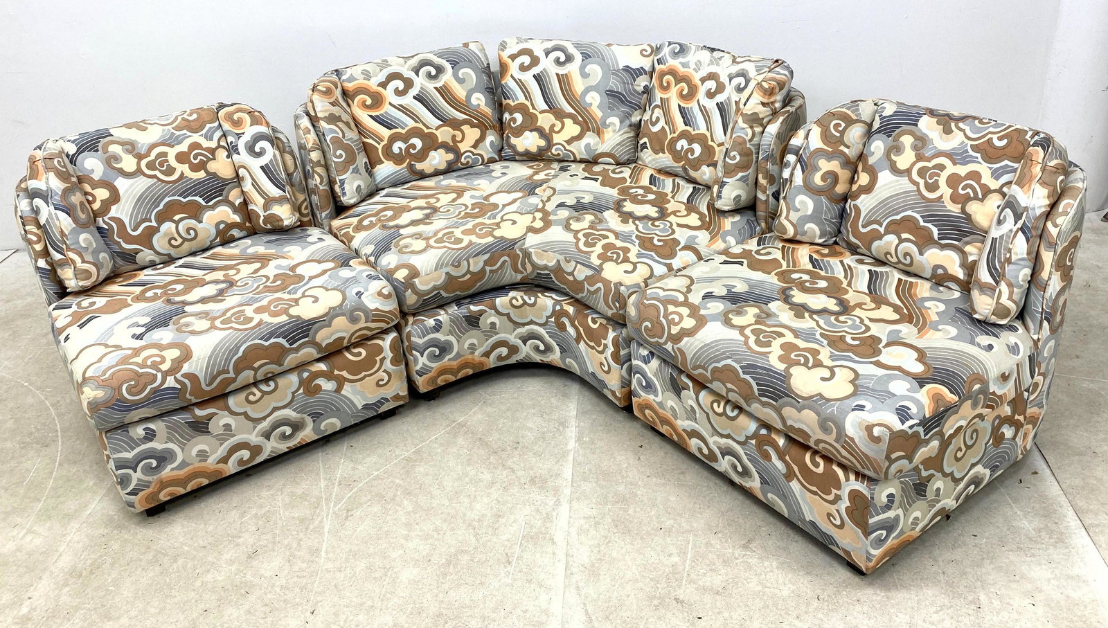 Retro Modern Sectional Sofa Couch with Stylized Cloud U (1 of 9)