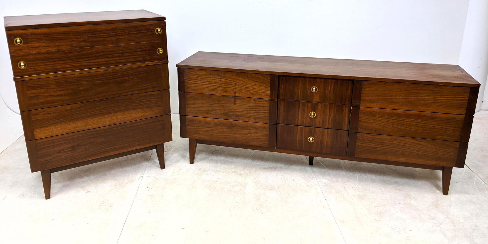Stanley American Modern Bedroom  Dressers. High and Low (1 of 18)