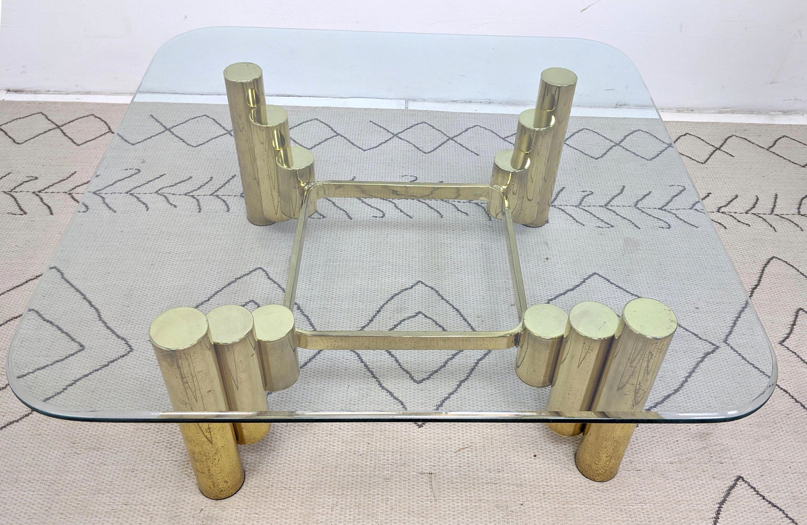 70Õs Modern Brass and Glass Cocktail Coffee Table. (1 of 6)