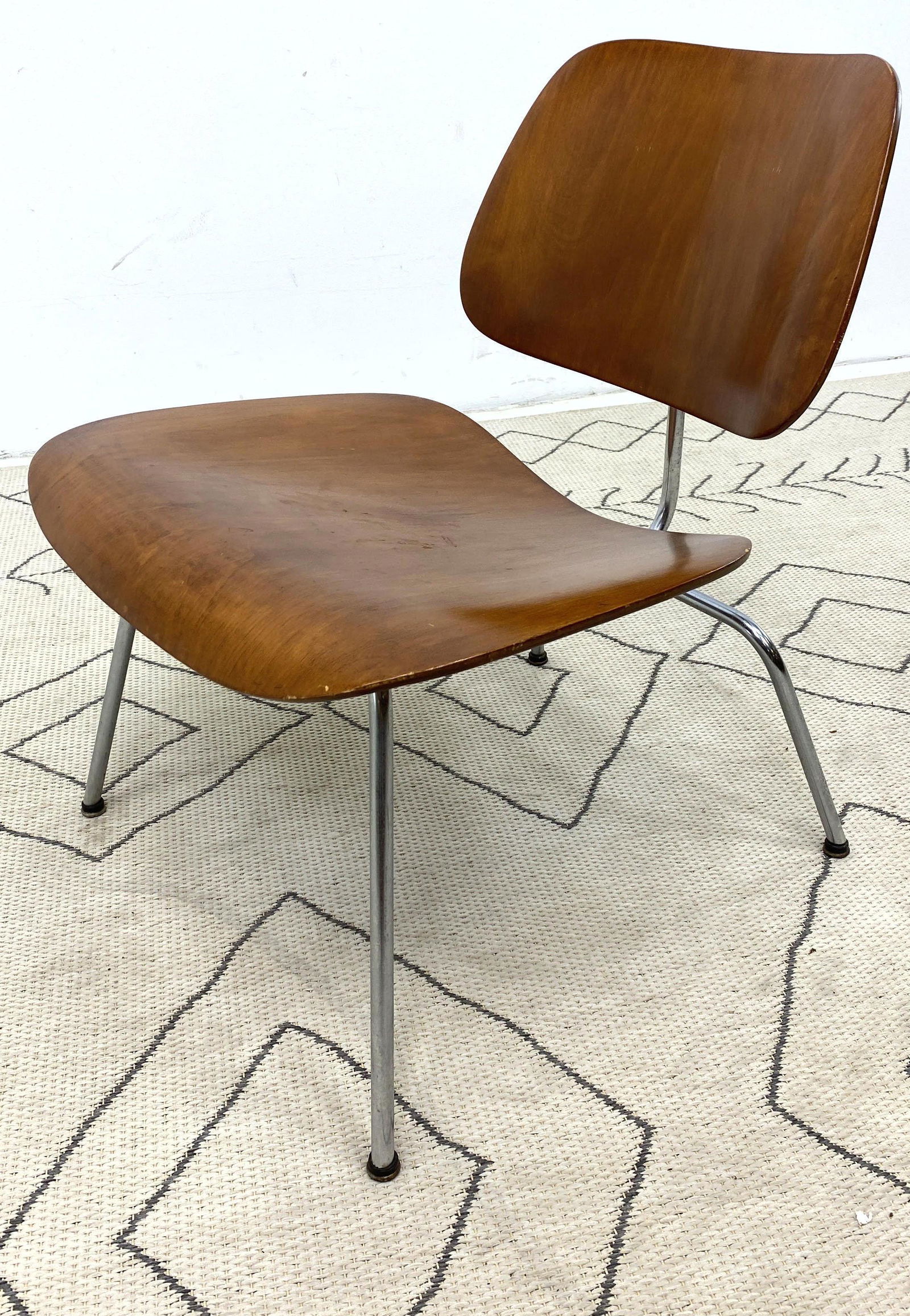 Charles Ray Eames for Herman Miller Lounge Chair. Early (1 of 9)