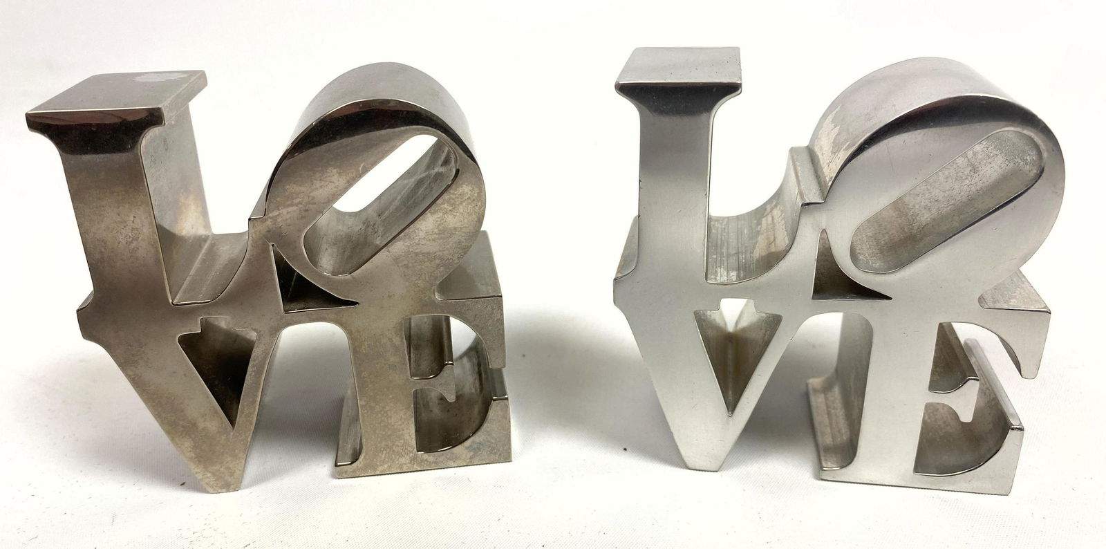 2 Robert Indiana Style Love Sculpture Paperweights Tabl (1 of 5)
