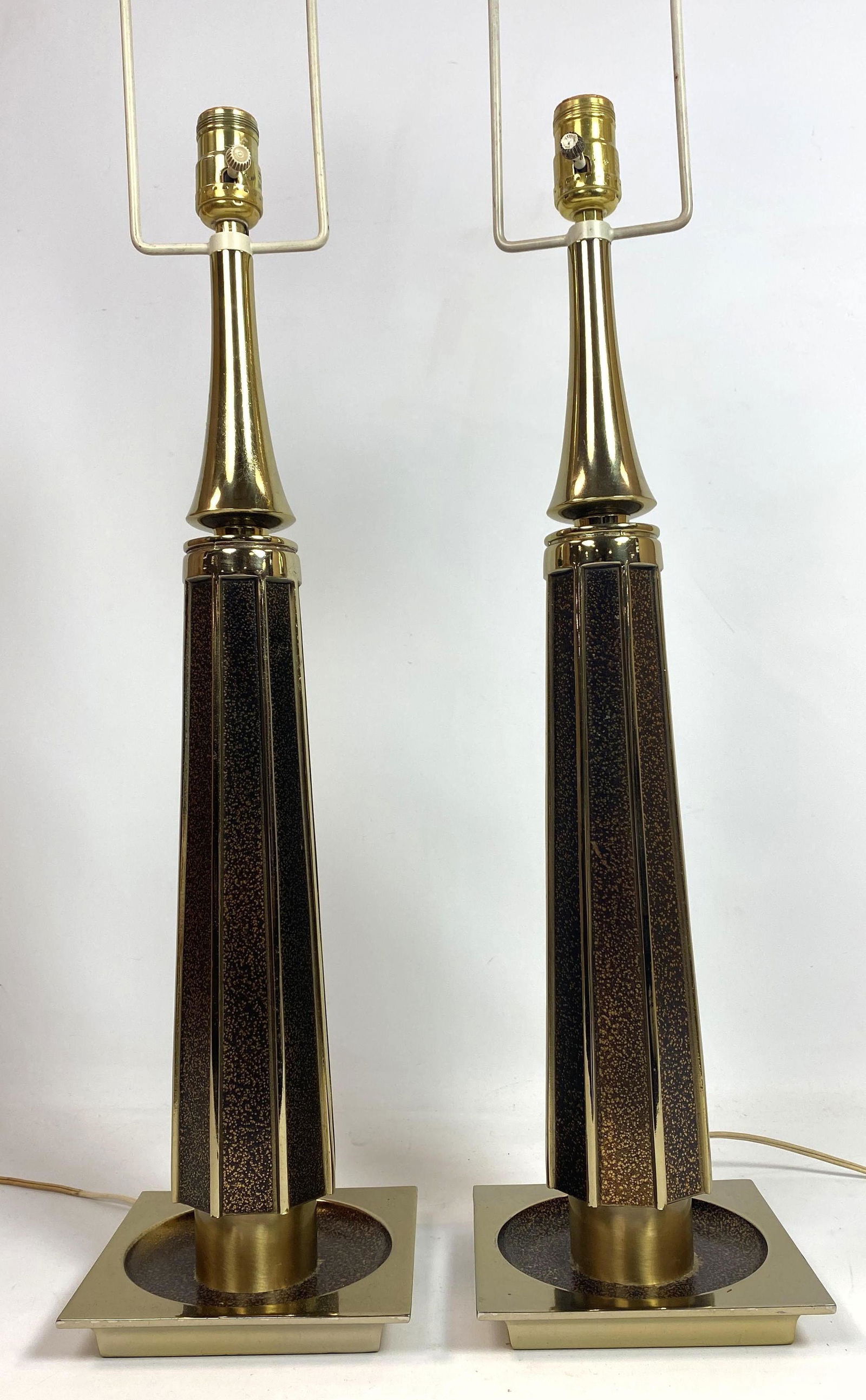 Pair LAUREL Table Lamps Gold Tone and enameled Painted. (1 of 10)