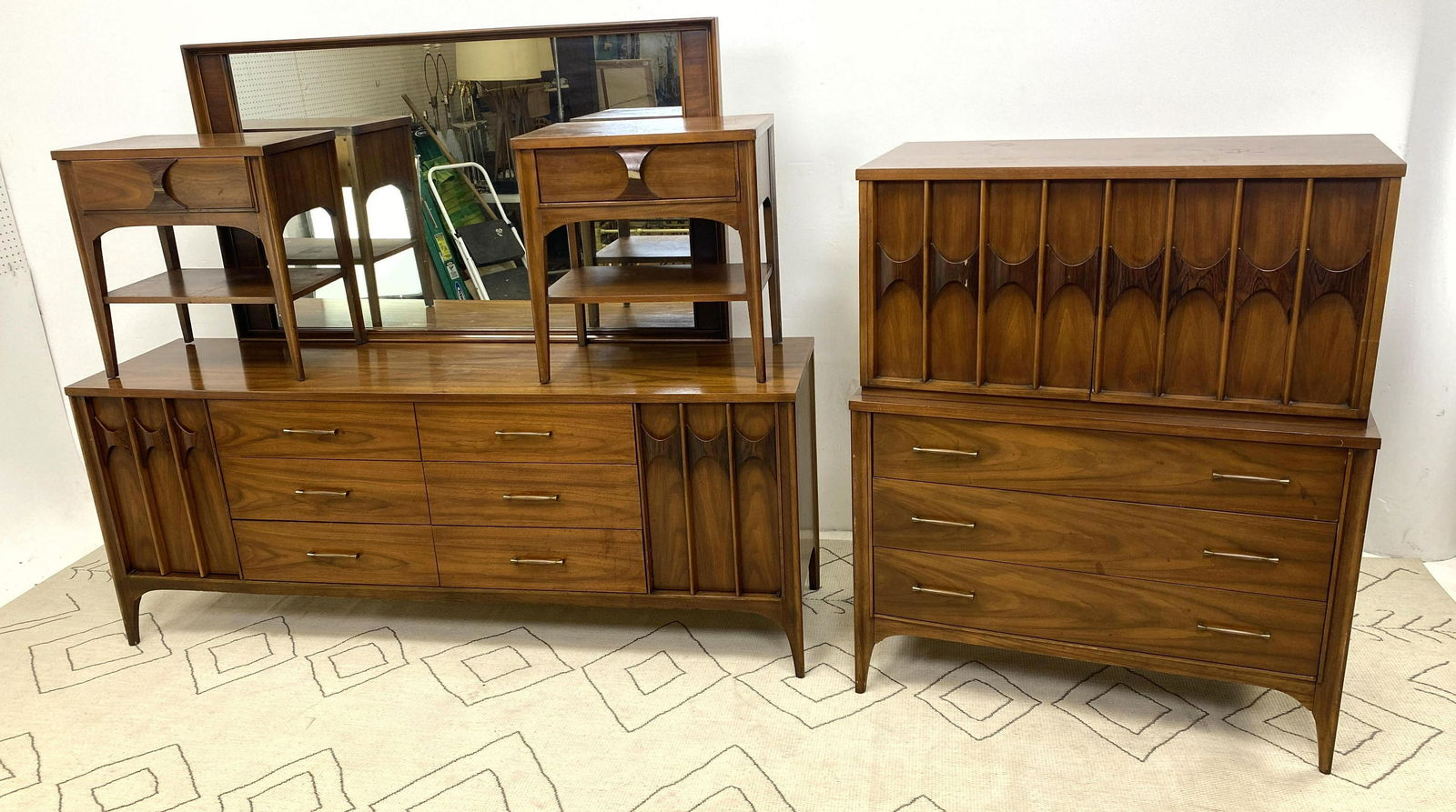 5pc Kent Coffey PERSPECTA Bedroom Set.  American Modern (1 of 20)