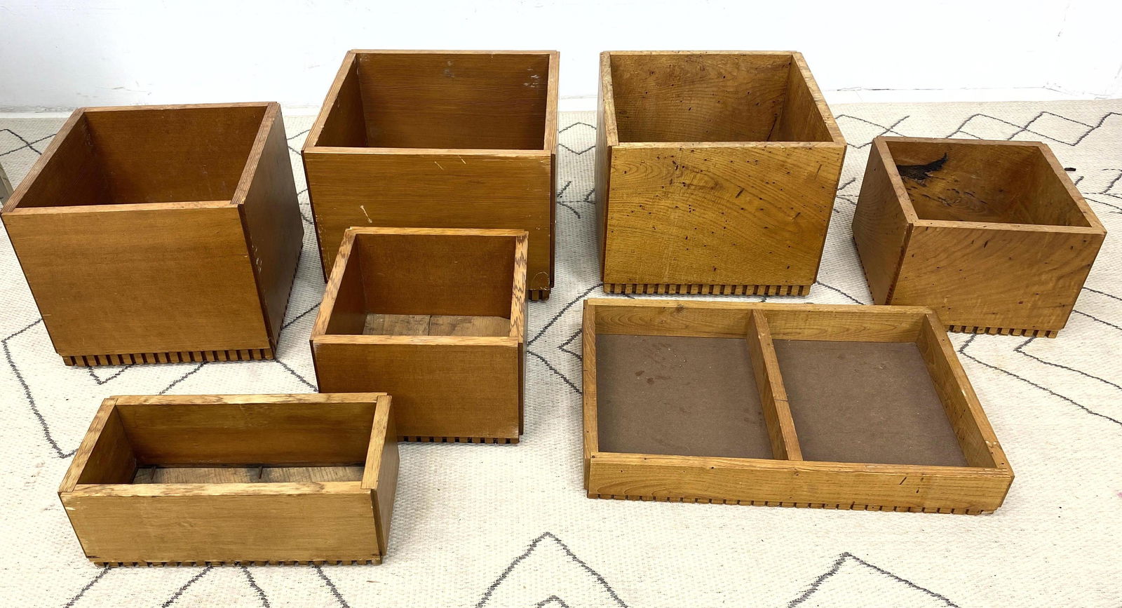 Robert Metcalf Minimalist Wood Planter Boxes. (1 of 10)