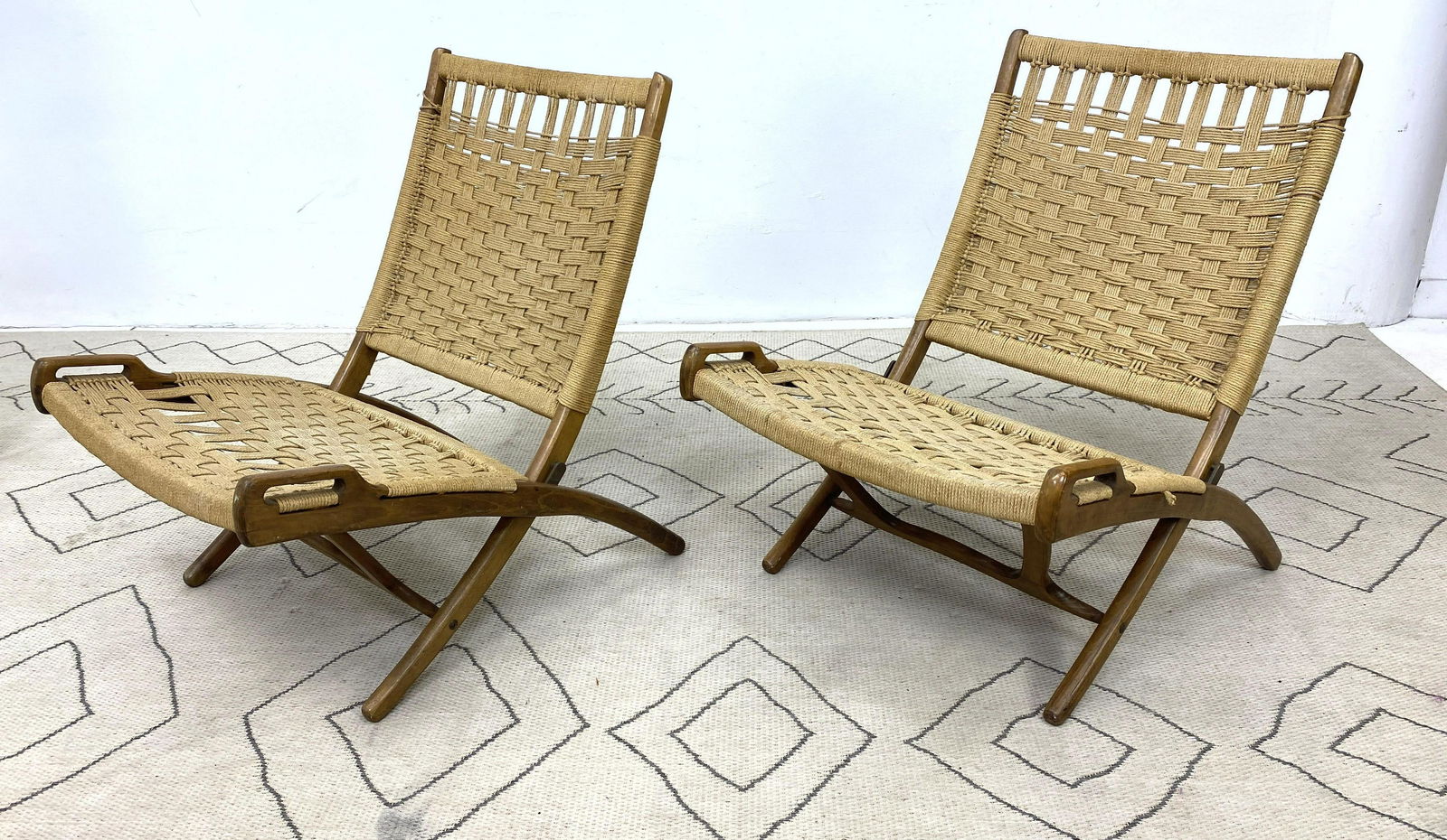 Pair Italian Hans Wegner Style Woven Folding Chairs.  B (1 of 11)