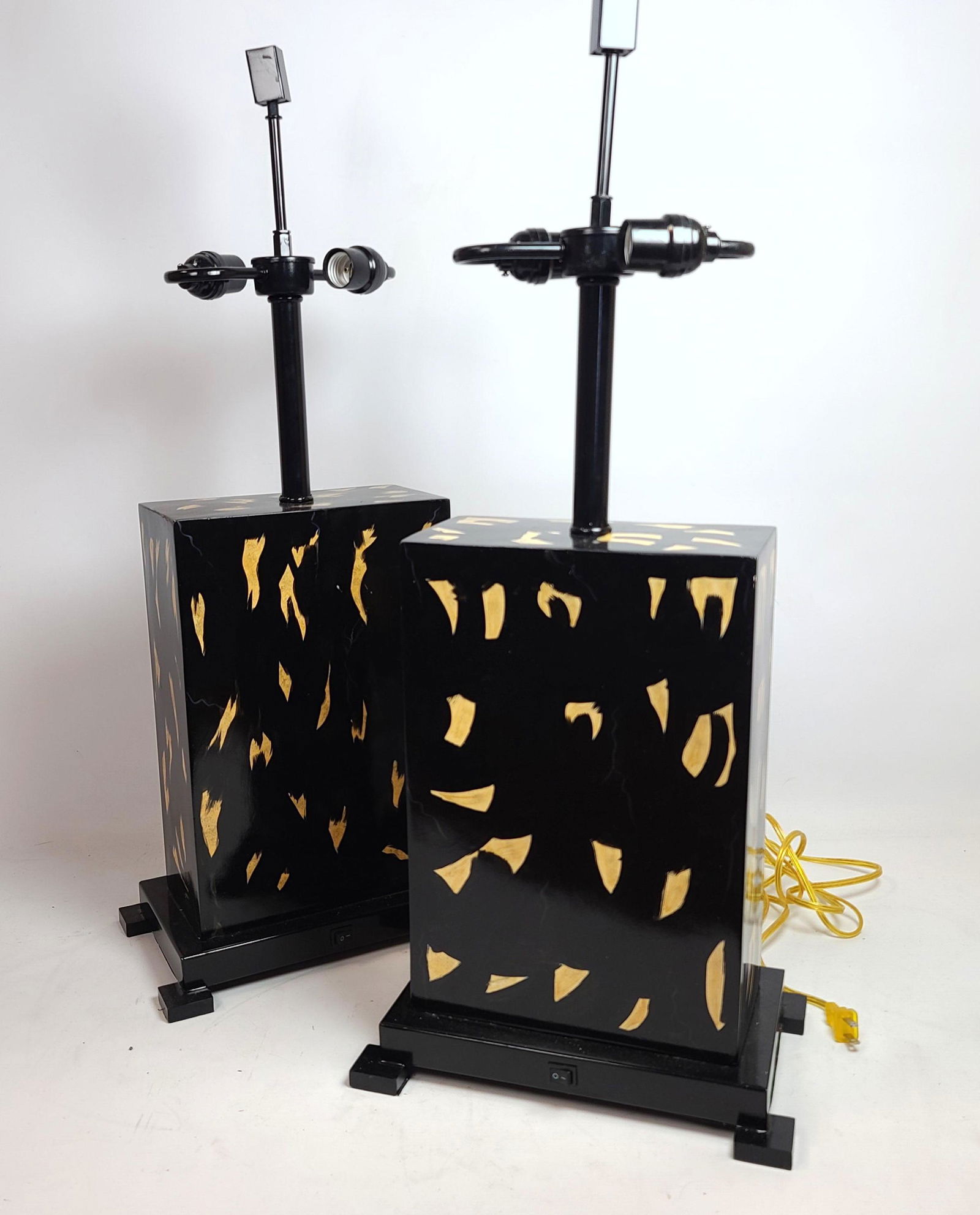 Pr Modernist Decorator Painted Wood & Metal Table Lamps (1 of 6)