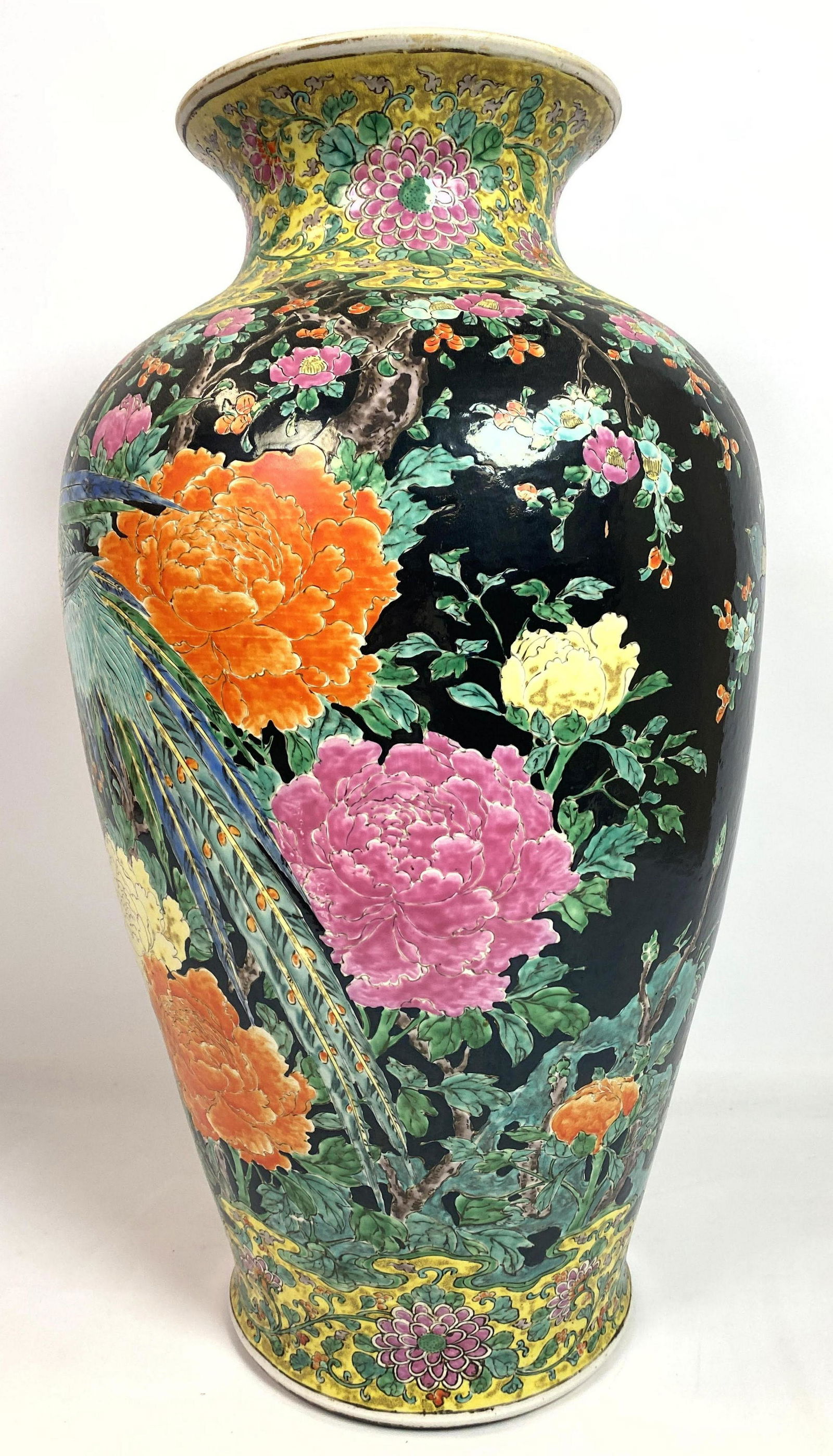 Large Japanese Painted Porcelain Floor Vase with Vibran (1 of 6)