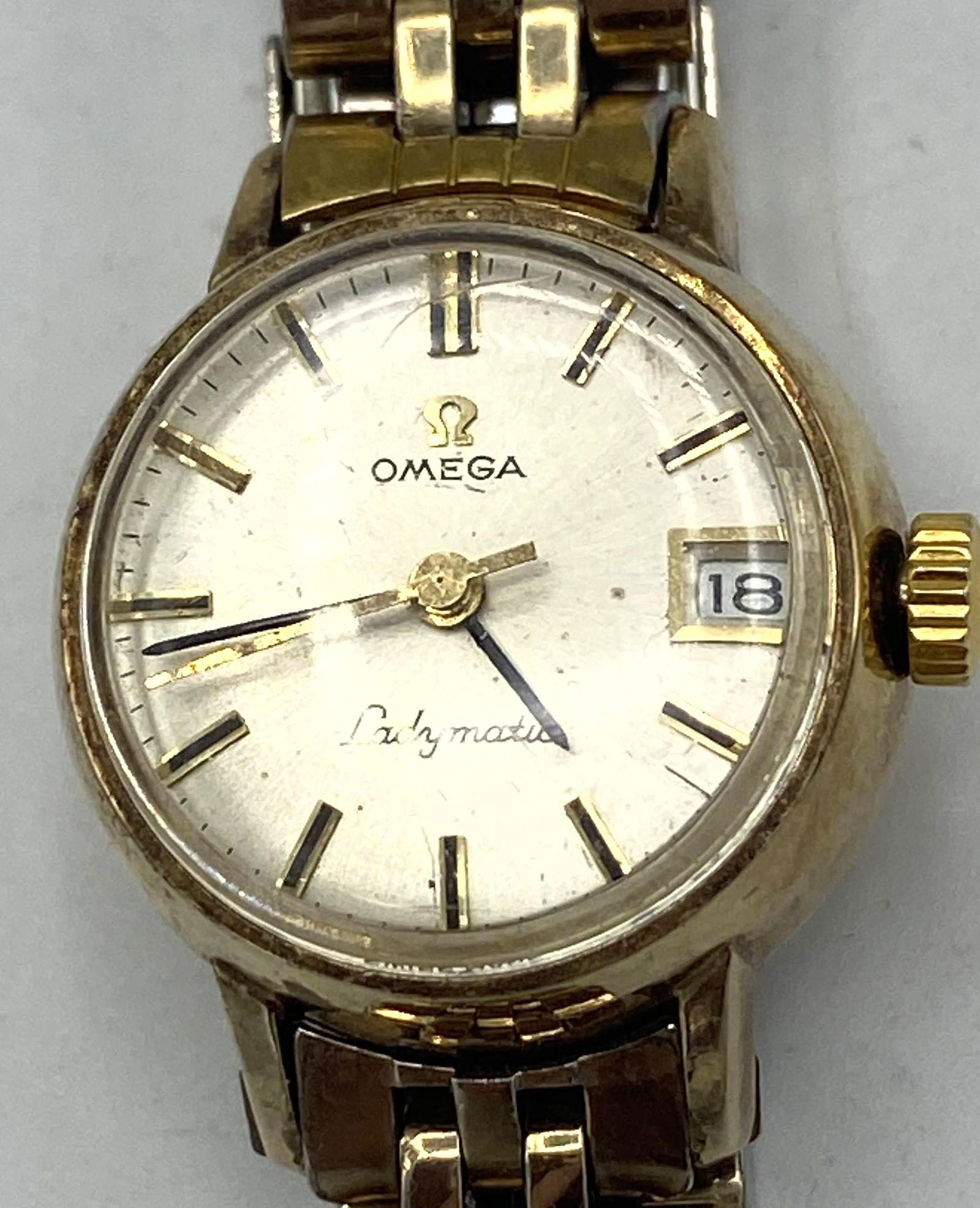 14K Gold OMEGA LadyMATIC Watch. Date calendar. Marked 1 (1 of 9)
