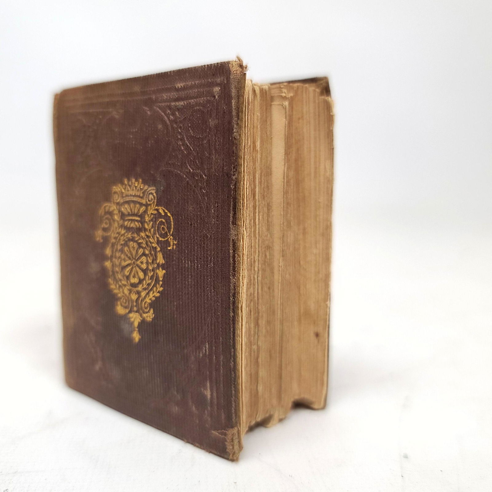 FDR Signed Miniature Book. "Little book of English Hist (1 of 7)