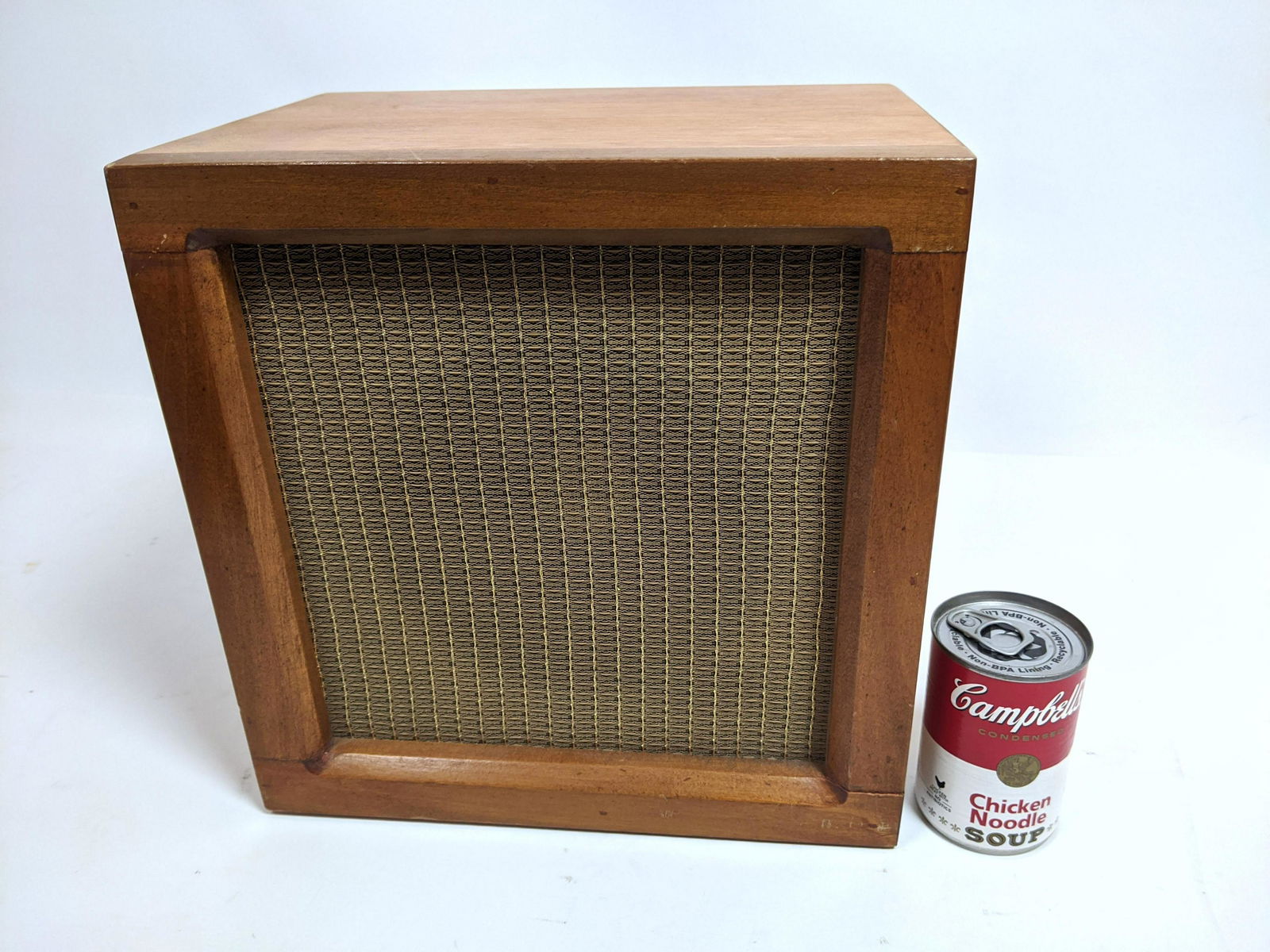 JIM LANSING Model L D208 Speaker. (1 of 3)