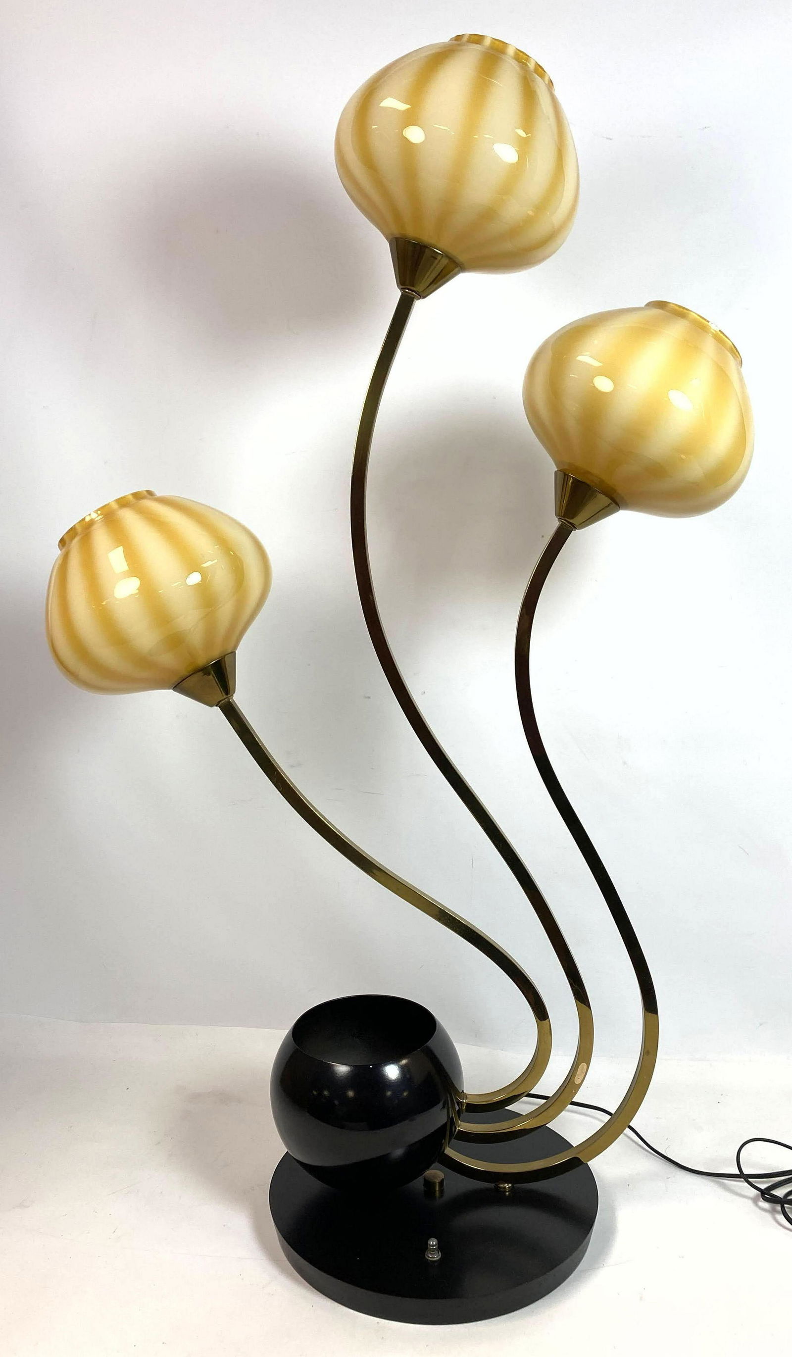 50s Modern Three Arm Table Lamp with Planter. Brass arm (1 of 11)