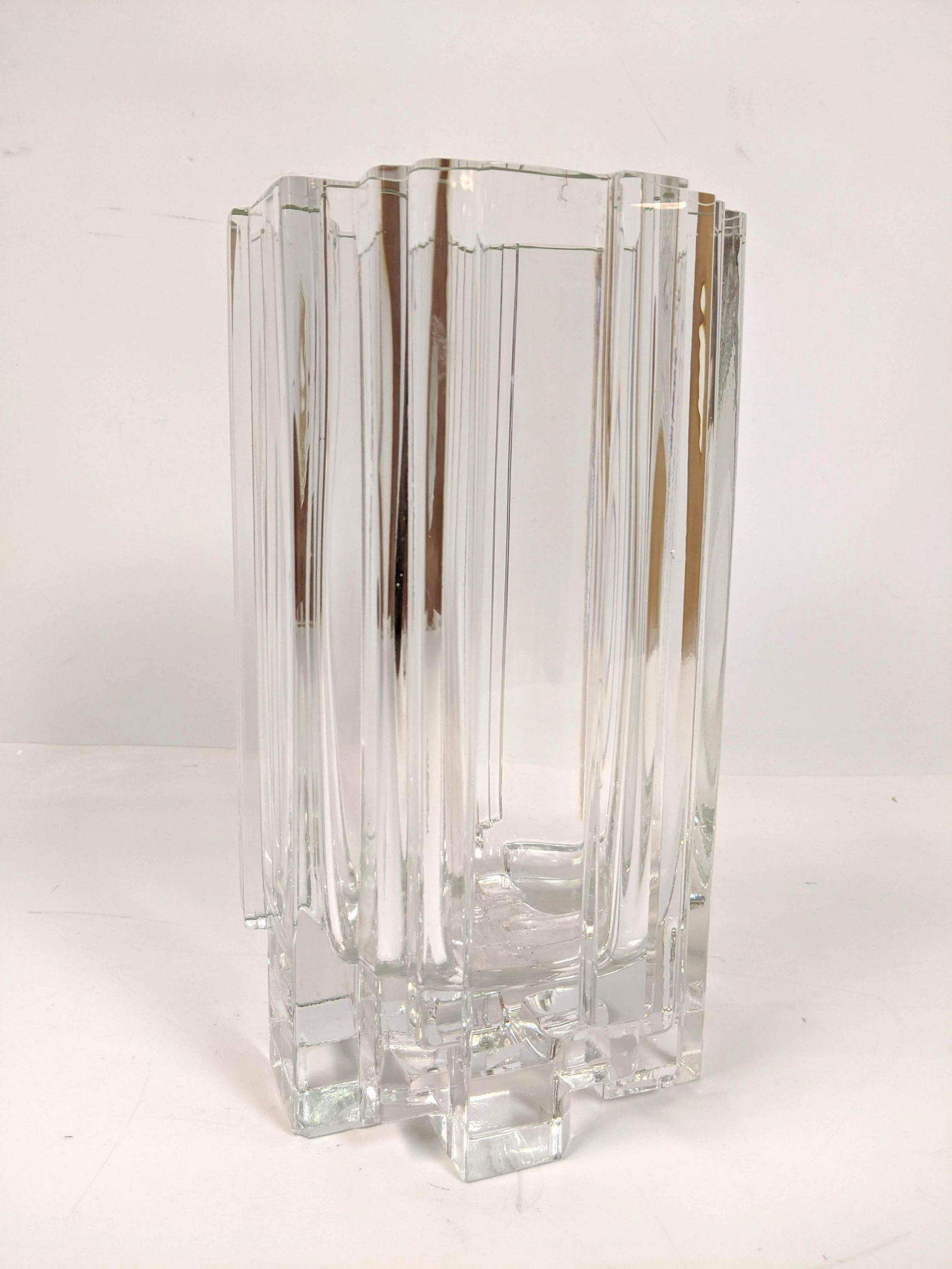 TAPIO WIRKKALA Art Glass Vase. Clear glass. Signed. (1 of 10)
