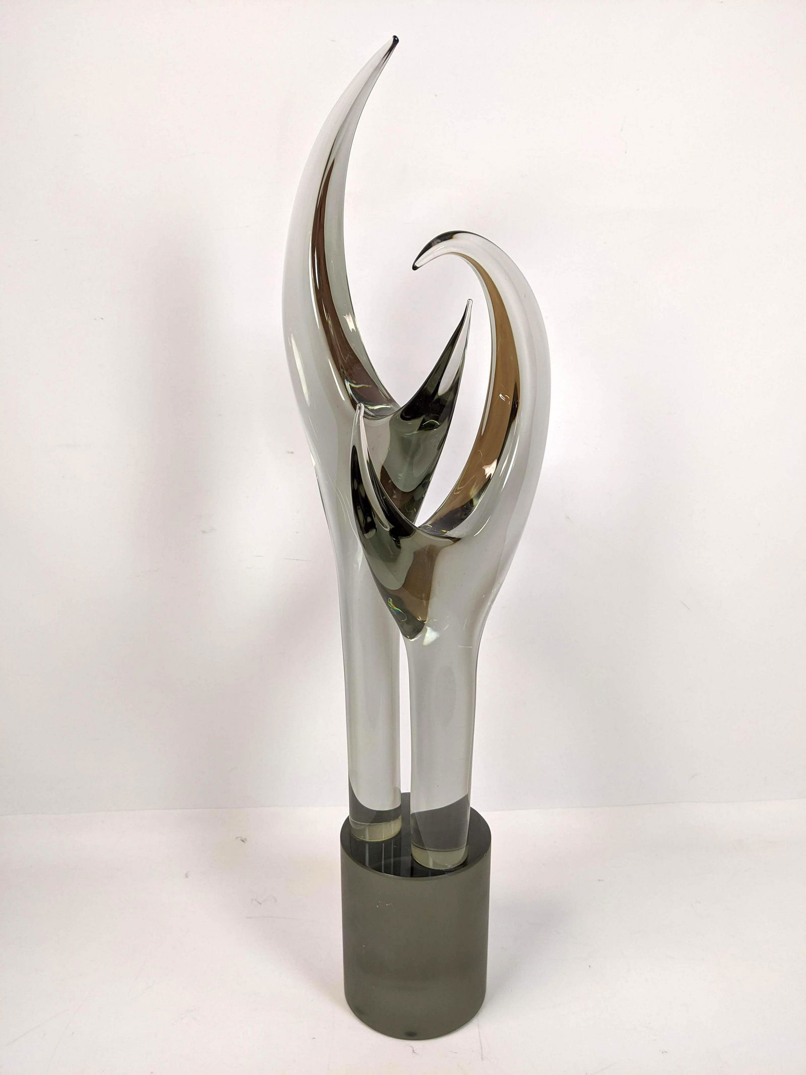 Large Murano Glass Table Sculpture. Artist signed and d (1 of 8)