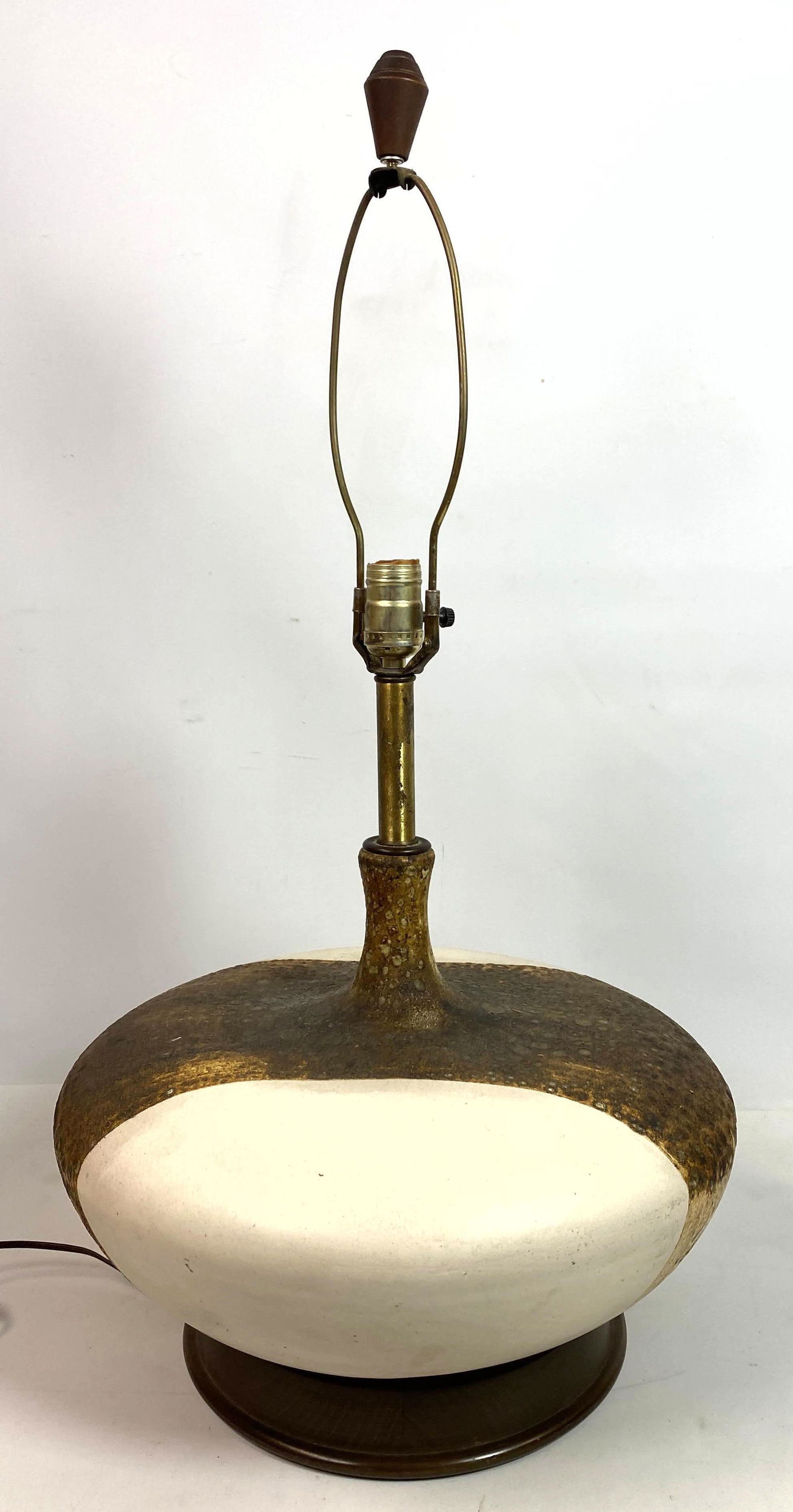 Large Squat Pottery Table Lamp. Nice modernist glazed f (1 of 9)