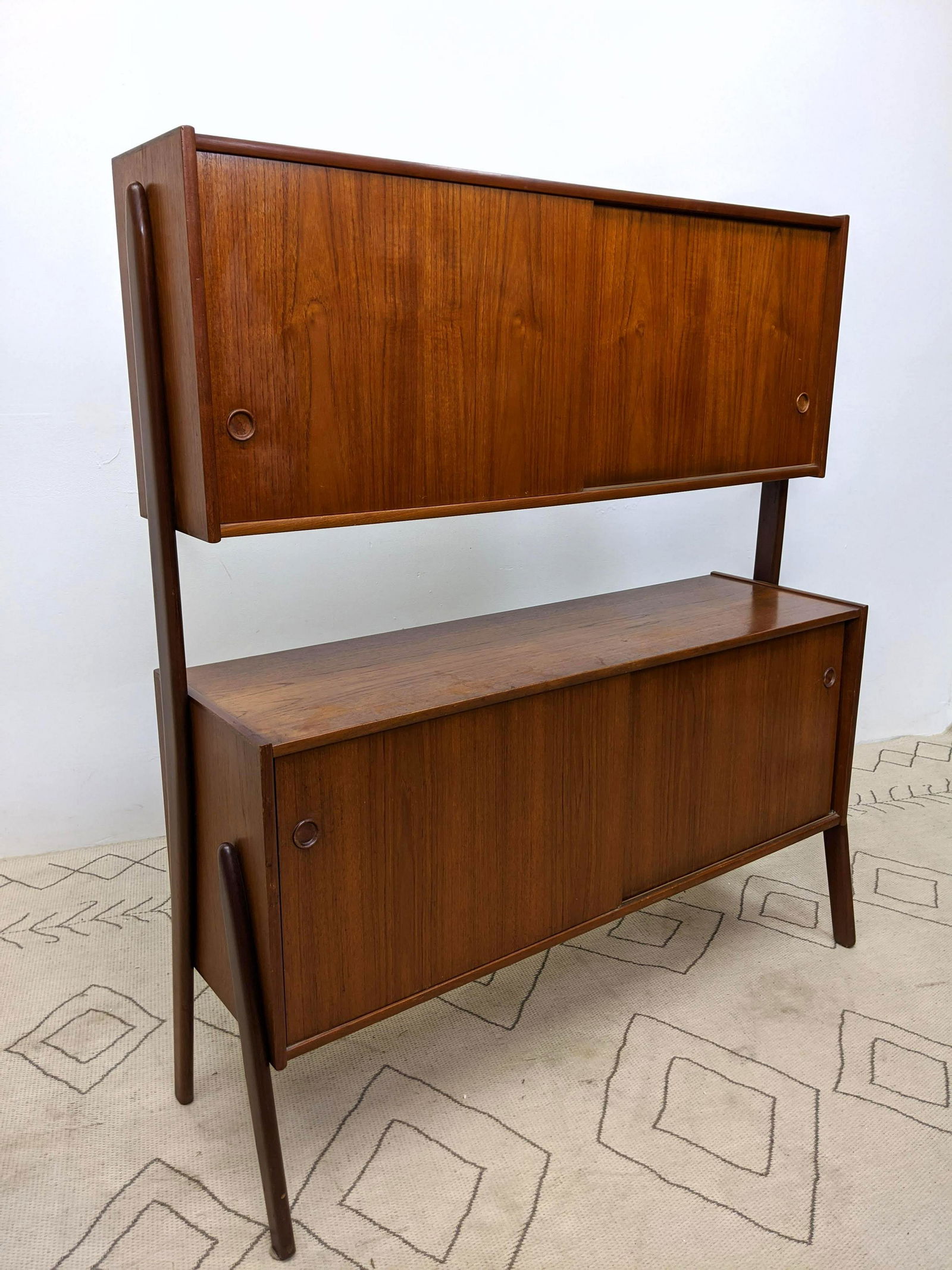 Unique Danish Modern Teak Tall Credenza Cabinet. Slidin (1 of 17)
