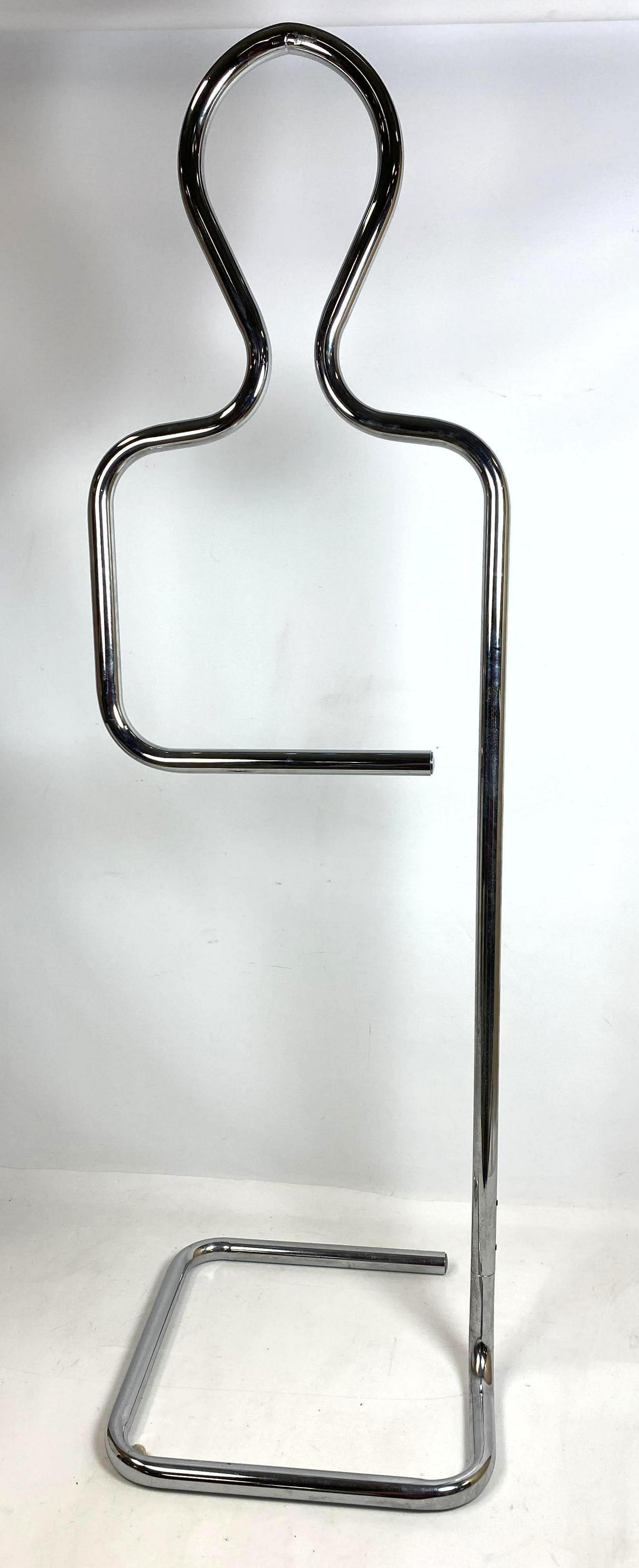 Chrome Valet Tube Construction. Clothes Stand Rack. (1 of 9)