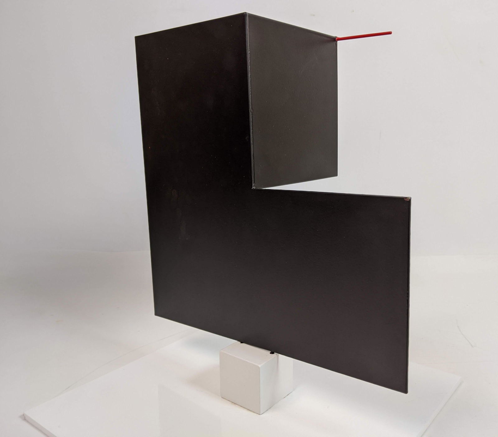GEORGE D'AMATO Enameled Steel Sculpture Black red squar (1 of 10)