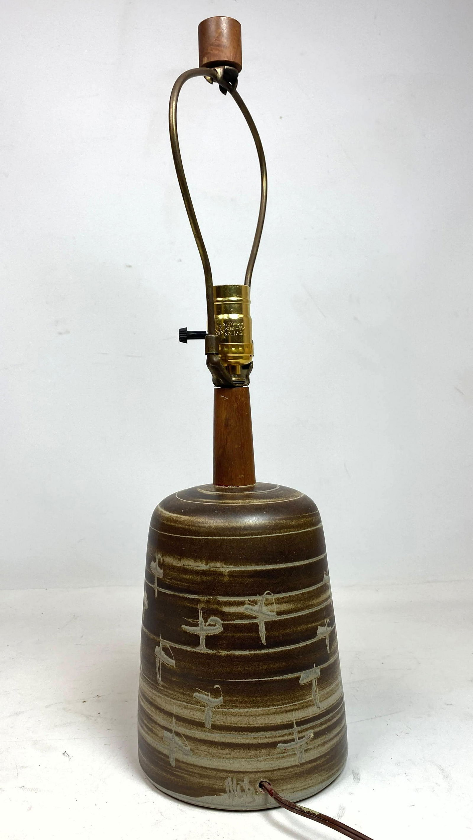 JANE & GORDON MARTZ Ceramic Table Lamp. Decorated Art P (1 of 8)