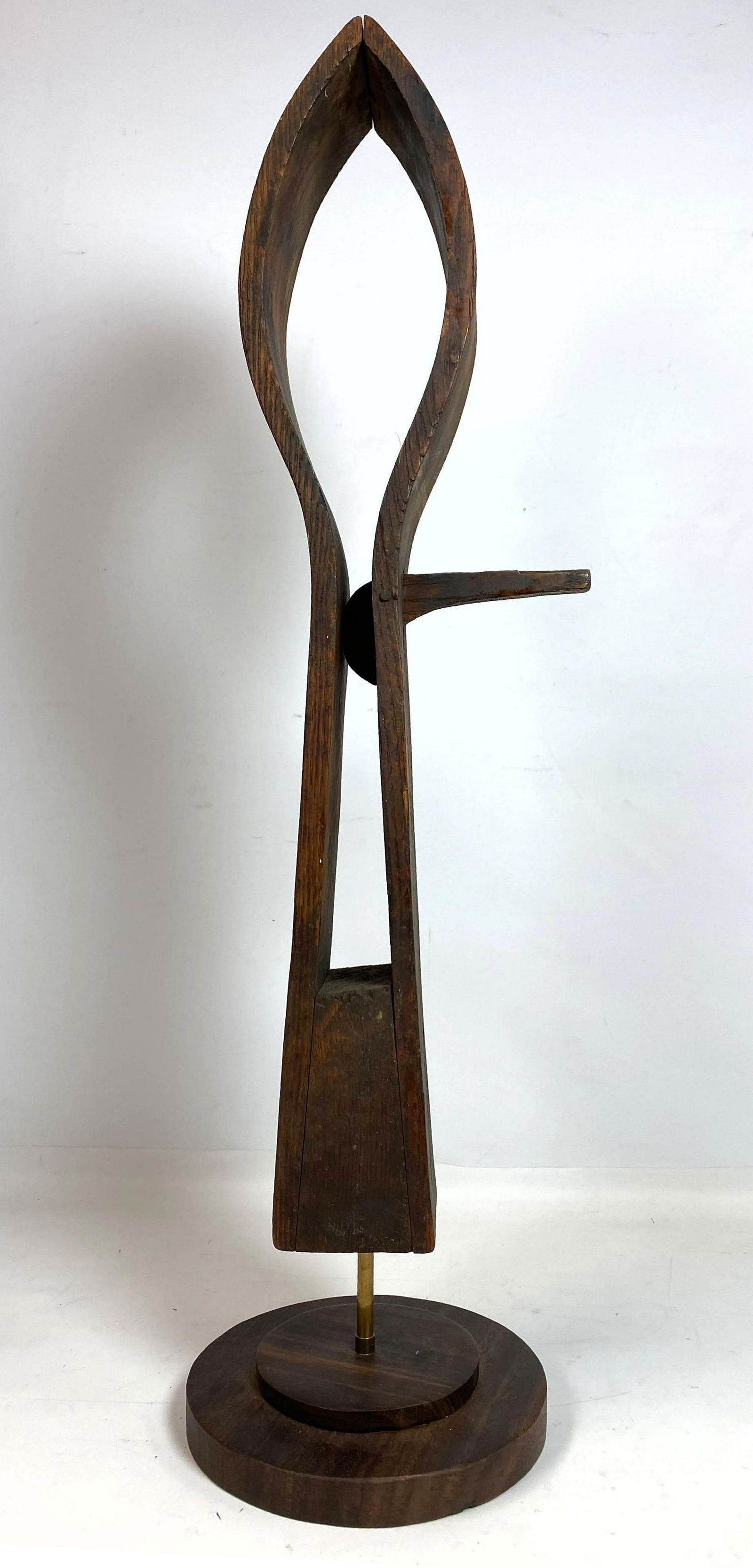 Antique Wooden Clamp Mounted to Wood Base as Sculpture. (1 of 6)