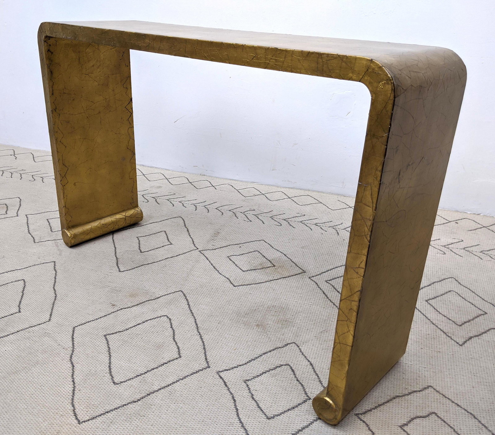 Decorator THEODORE ALEXANDER Console Table. (1 of 11)