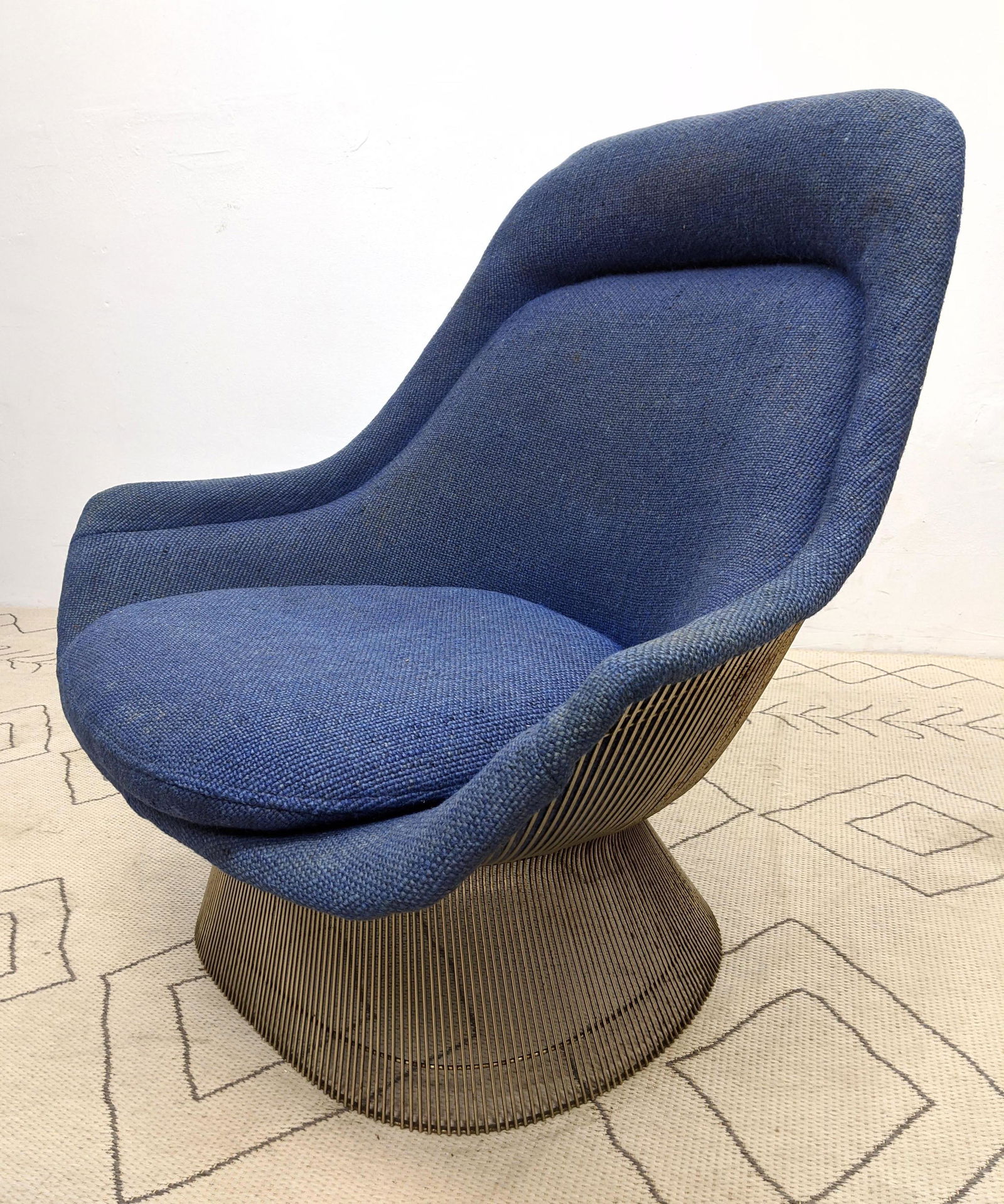 Rare WARREN PLATNER for Knoll Tall Back Lounge Chair. S: Rare WARREN PLATNER for Knoll Tall Back Lounge Chair. Steel frame.-- Dimensions: H: 39 inches: W: 41 inches: D: 35 inches ---