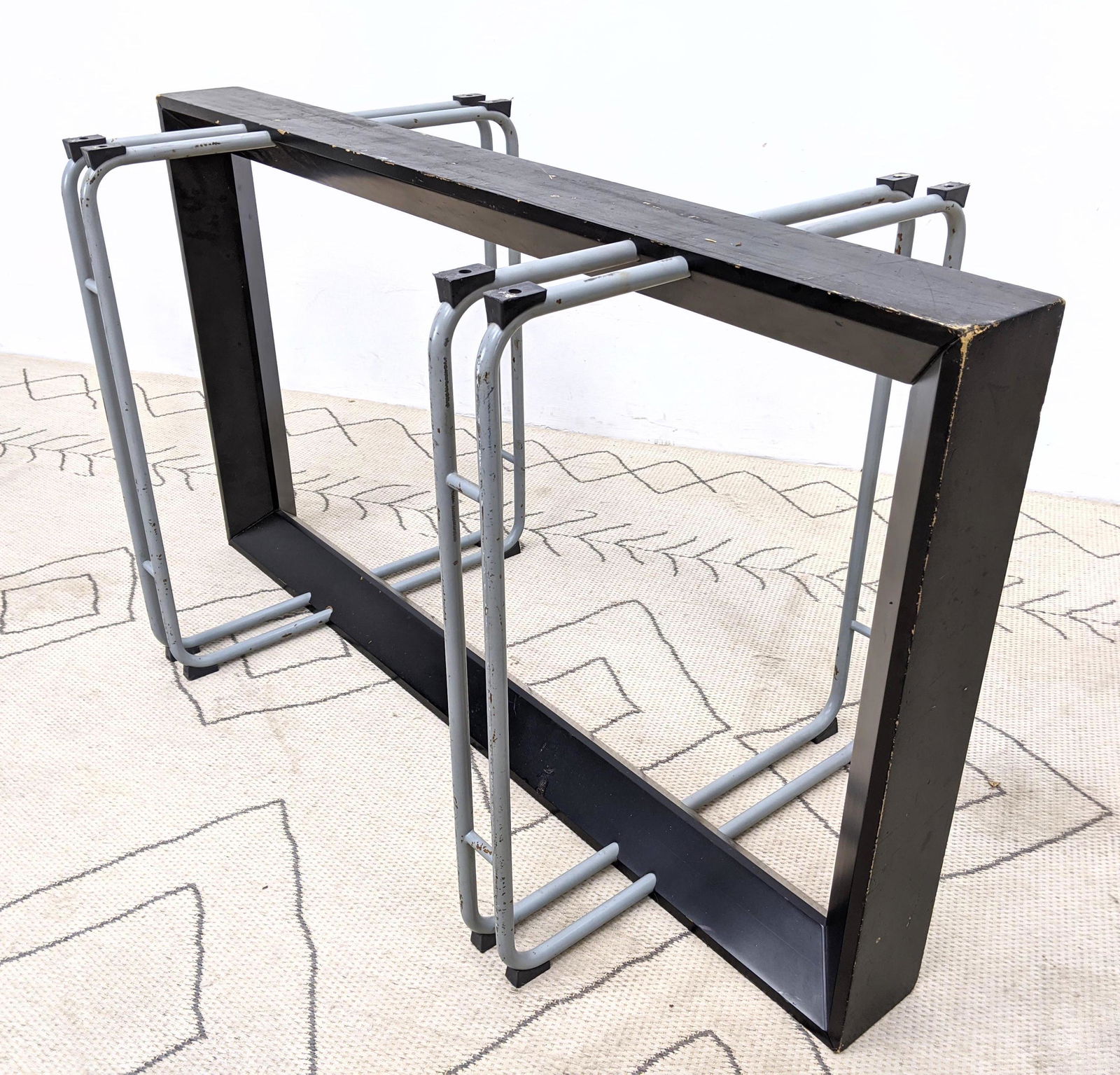 Wood and Metal Dining Table Base. (1 of 13)