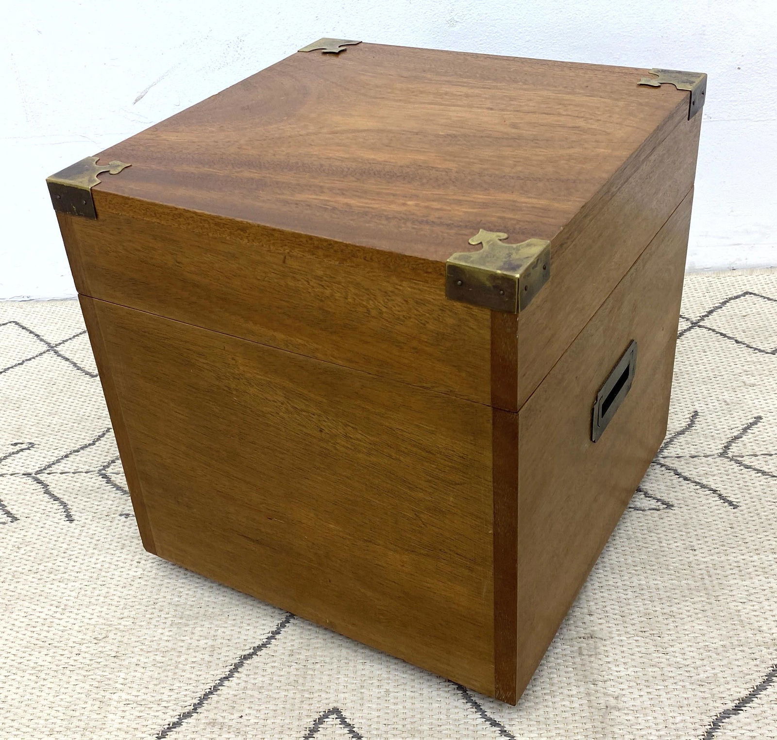 Campaign Style Lift Top Cube Truck Table. Brass corners (1 of 9)