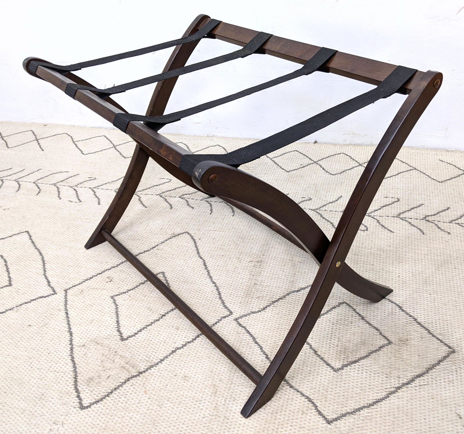 Wood and Strap Luggage Rack Stand. (1 of 6)