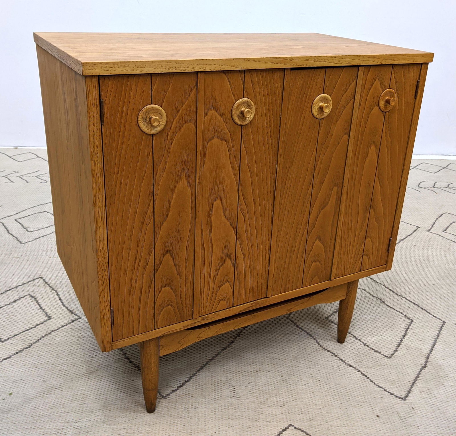 American Modern Server Cabinet with Wood Pulls. 2 Doors (1 of 12)