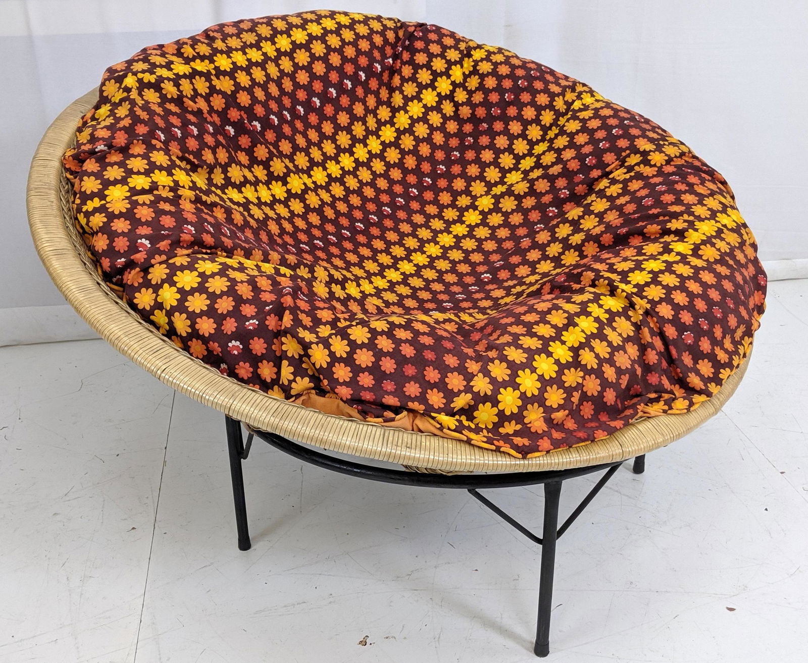Modernist Rattan & Iron Papasan Lounge Chair. Woven wic (1 of 9)