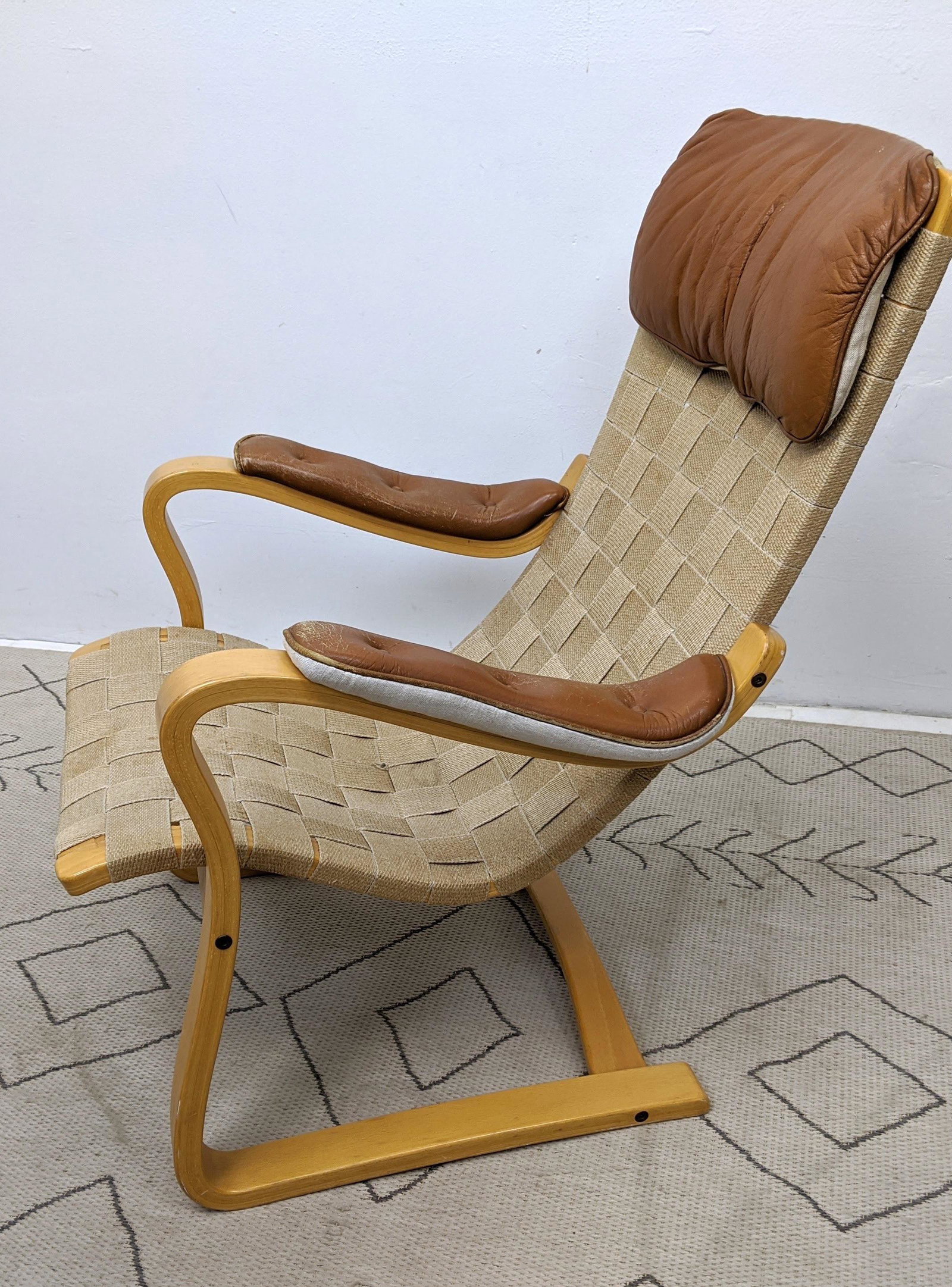 BRODERNA ANDERSSON EKENASSJON Sweden Lounge Chair. (1 of 10)