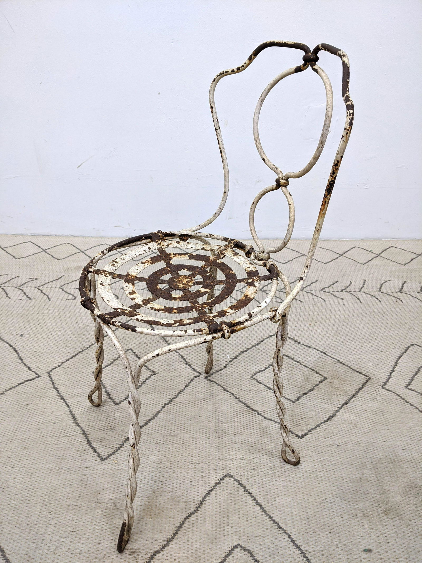 Vintage Twisted Iron Side Chair. (1 of 7)