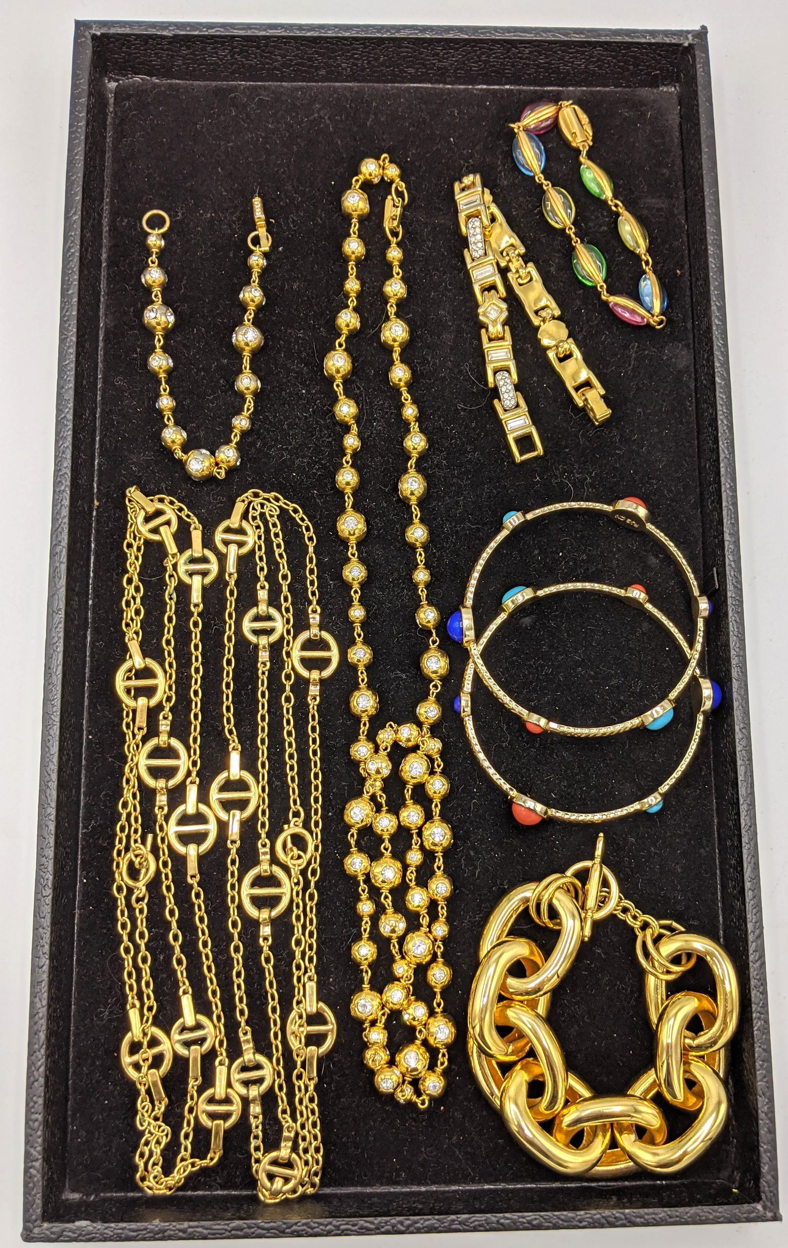 8pc Gold Tone Costume Jewelry Lot. Two necklaces, six b (1 of 8)