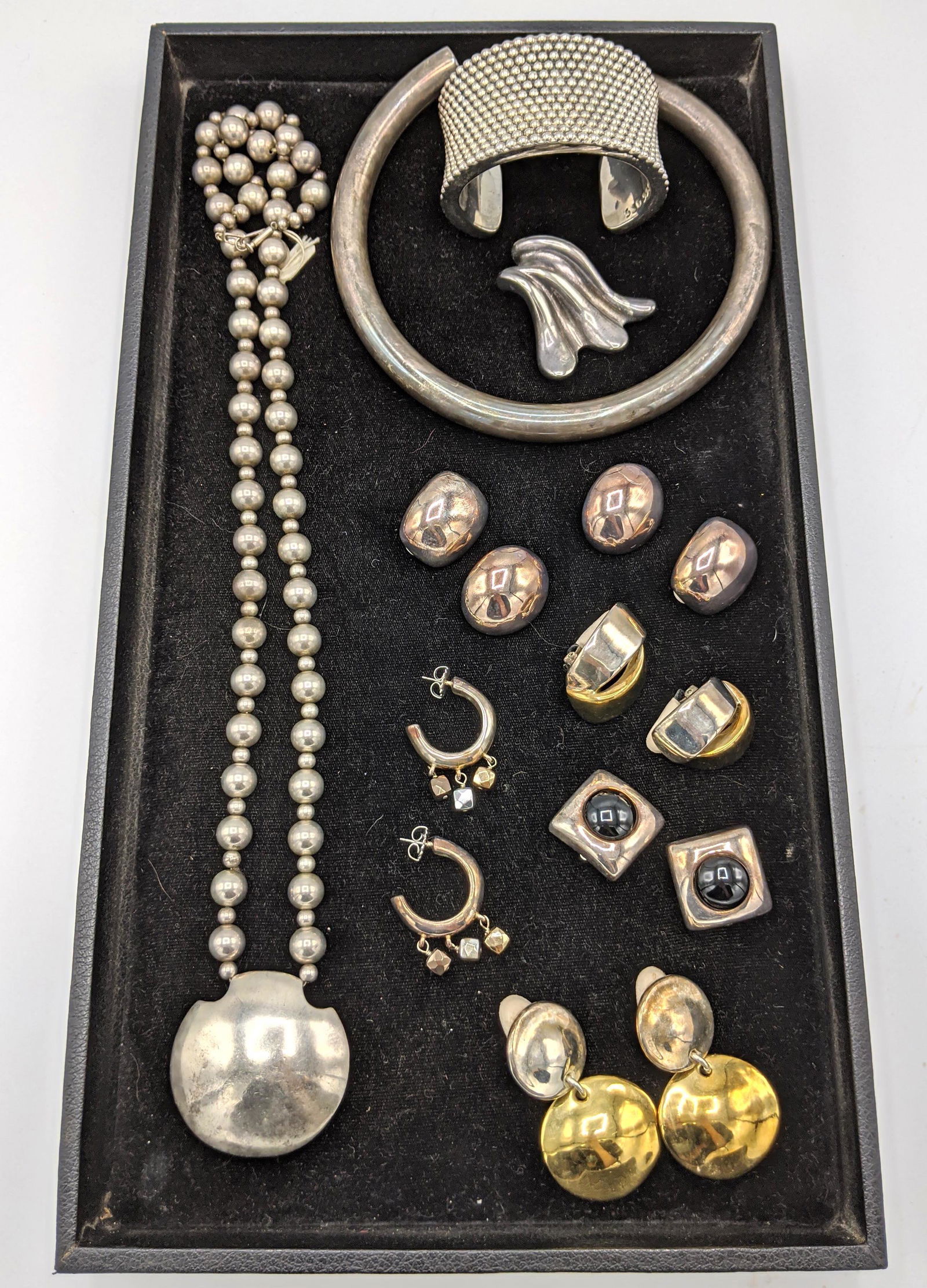 17pc Sterling and Silver Contemporary Jewelry. 6pr elec (1 of 10)