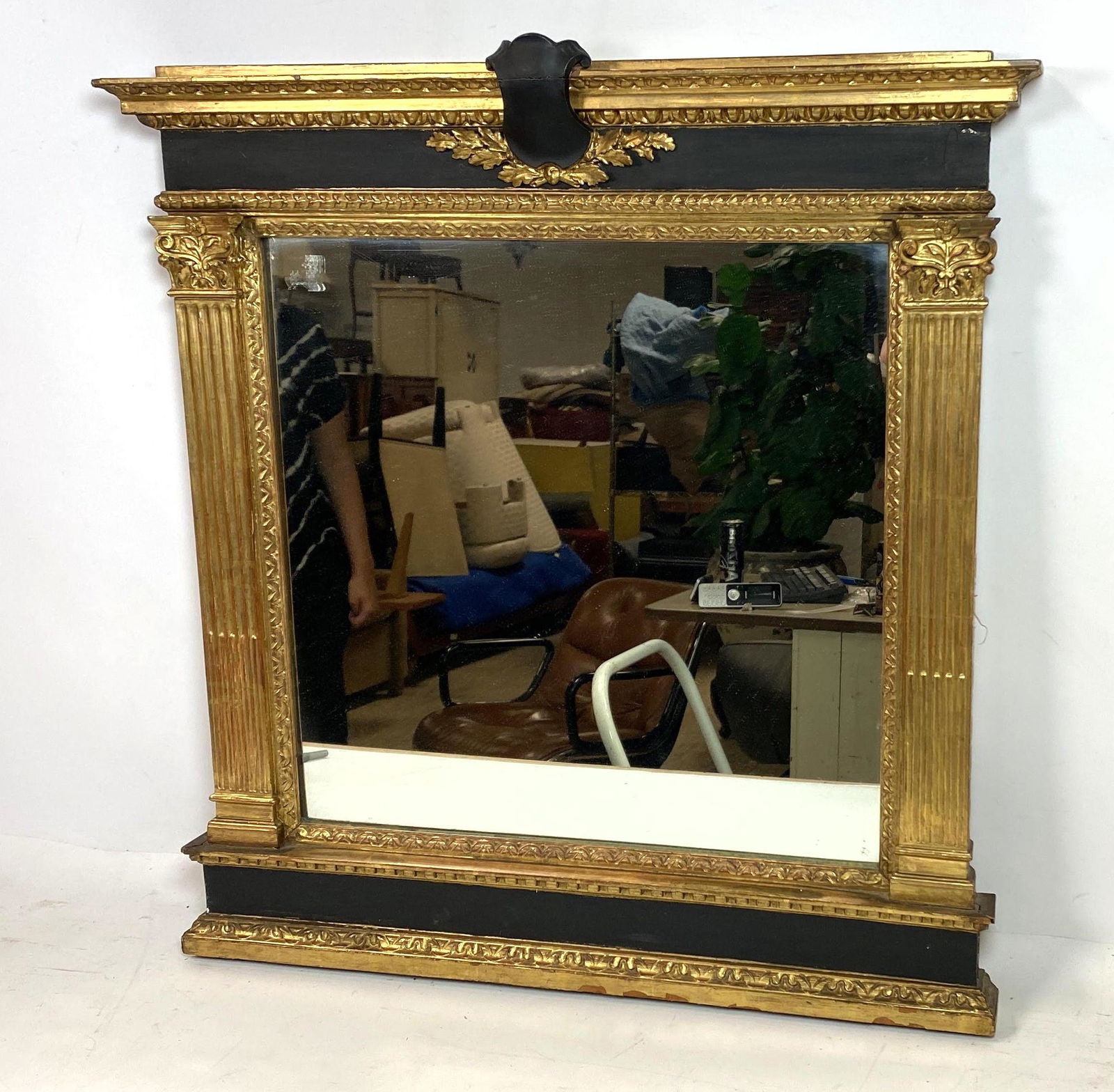 Antique Gilt and Gesso Wood Framed Mirror. (1 of 13)