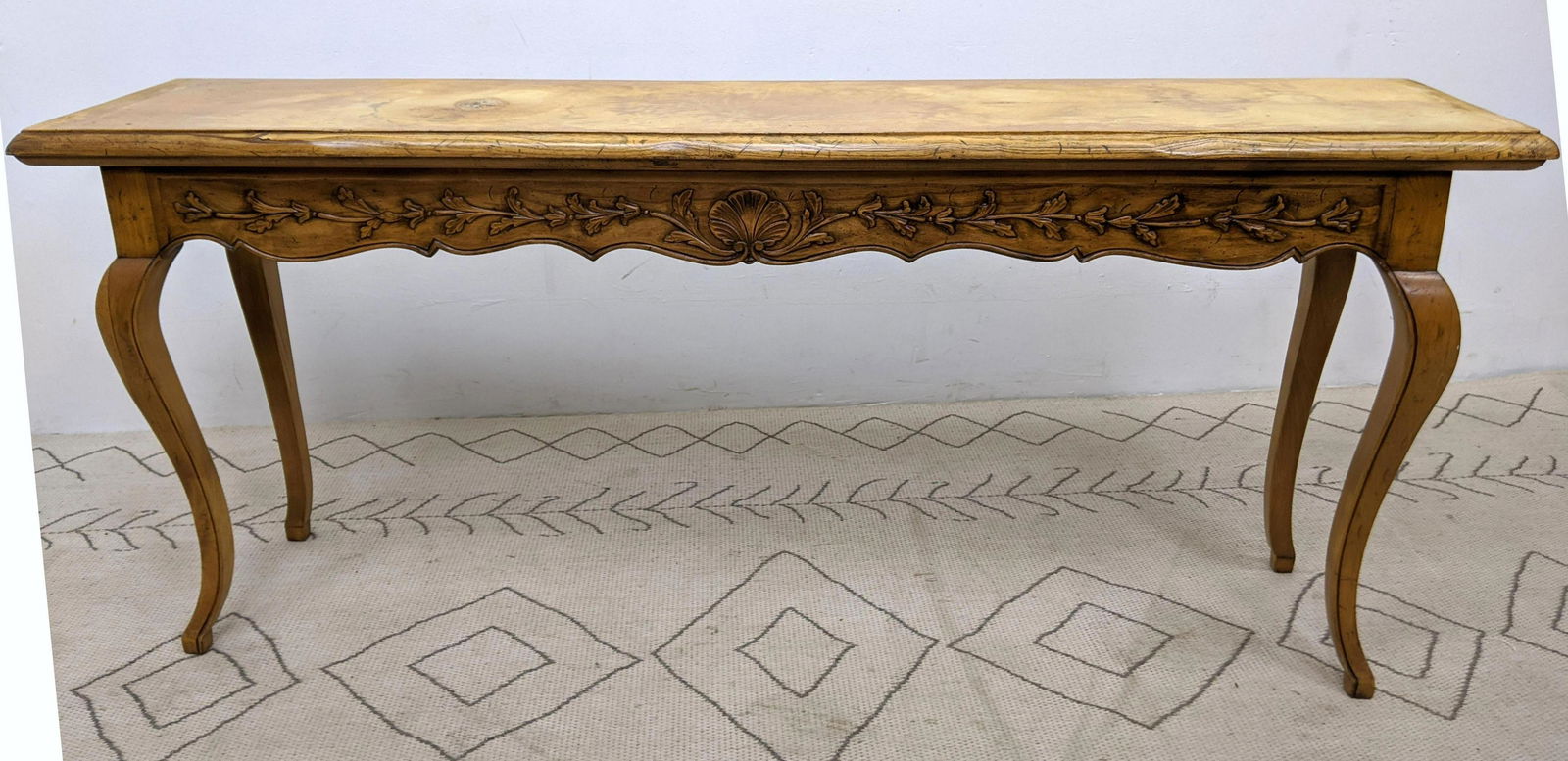 Long Italian Console Hall Table.  Carved Skirt. (1 of 11)