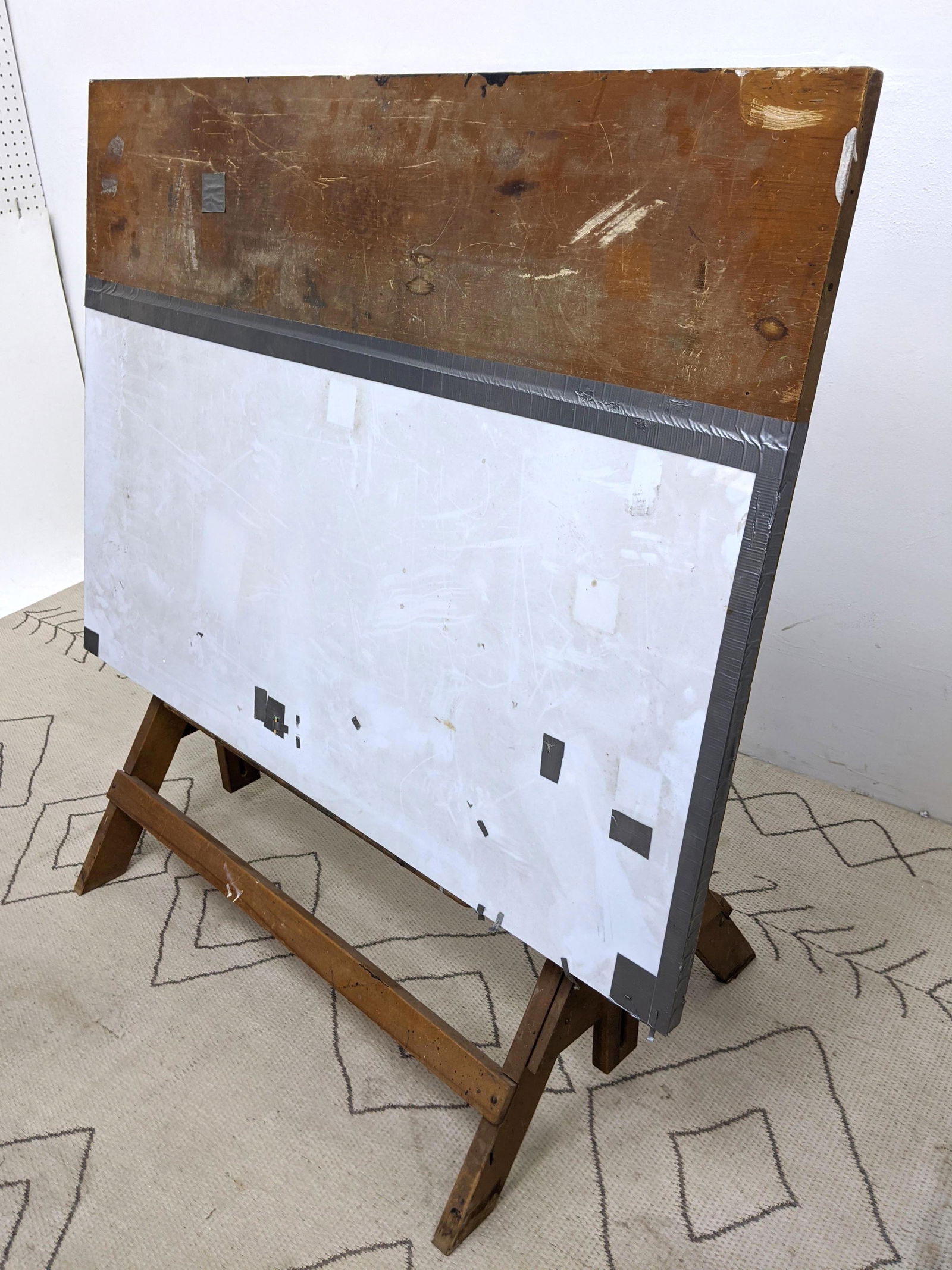 Vintage Architects Drafting table. Adjustable. Iron har (1 of 7)