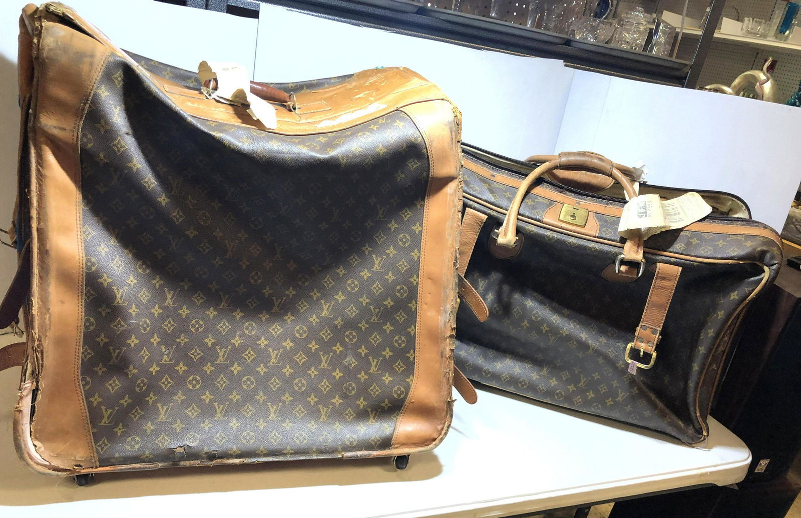 2pcs Louis Vuitton Luggage.  Lots of heavy wear. (1 of 6)