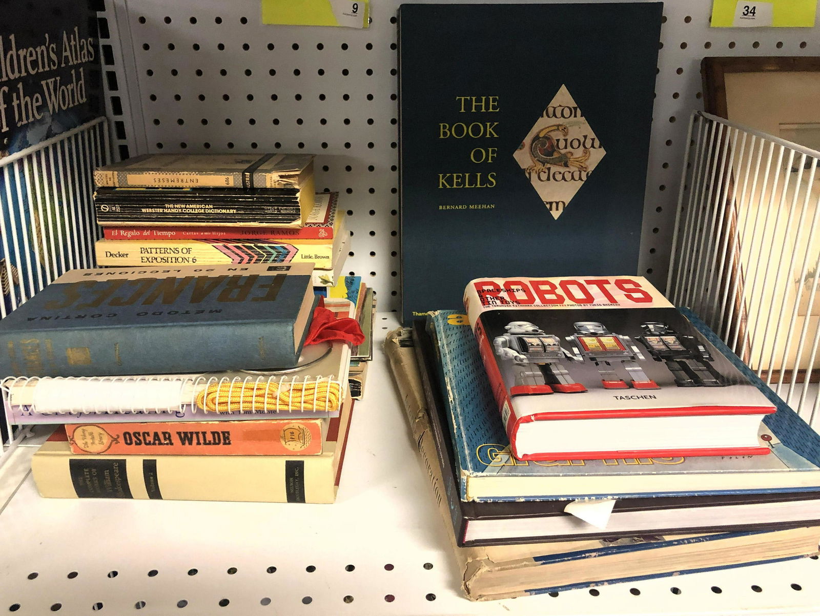 Book Lot. Robots, Interior decorator, etc. (1 of 7)