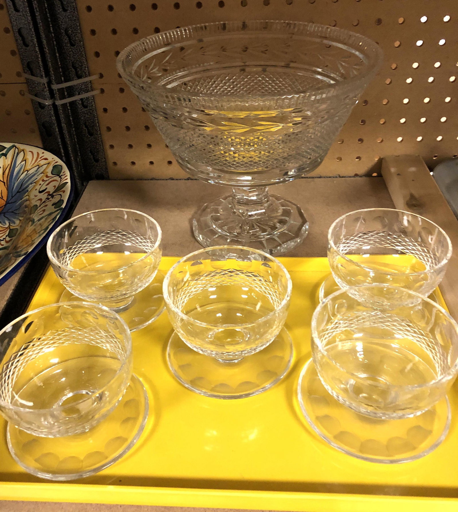 Lead Crystal center bowl with 5 footed sherbet style bo: Lead Crystal center bowl with 5 footed sherbet style bowls. Waterford style. No mark found.-- Dimensions: ---