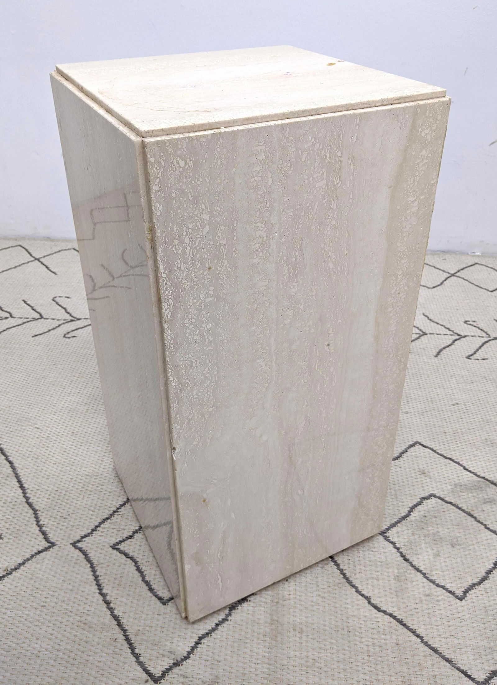 Travertine Pedestal Stand. Italian Travertine. (1 of 5)