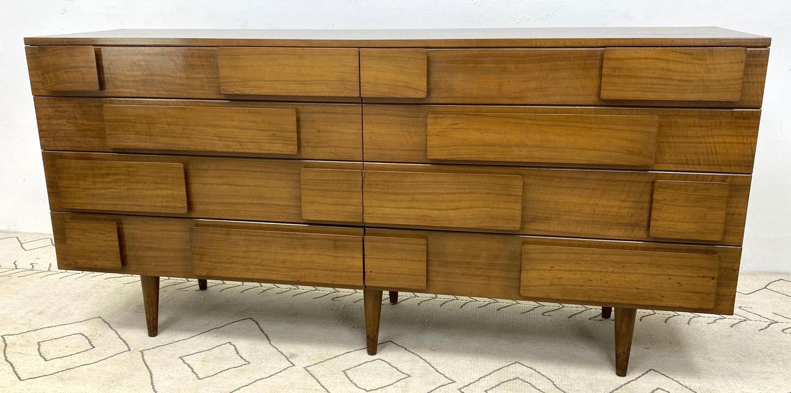 GIO PONTI Double Dresser Chest.  Singer and Sons. (1 of 14)