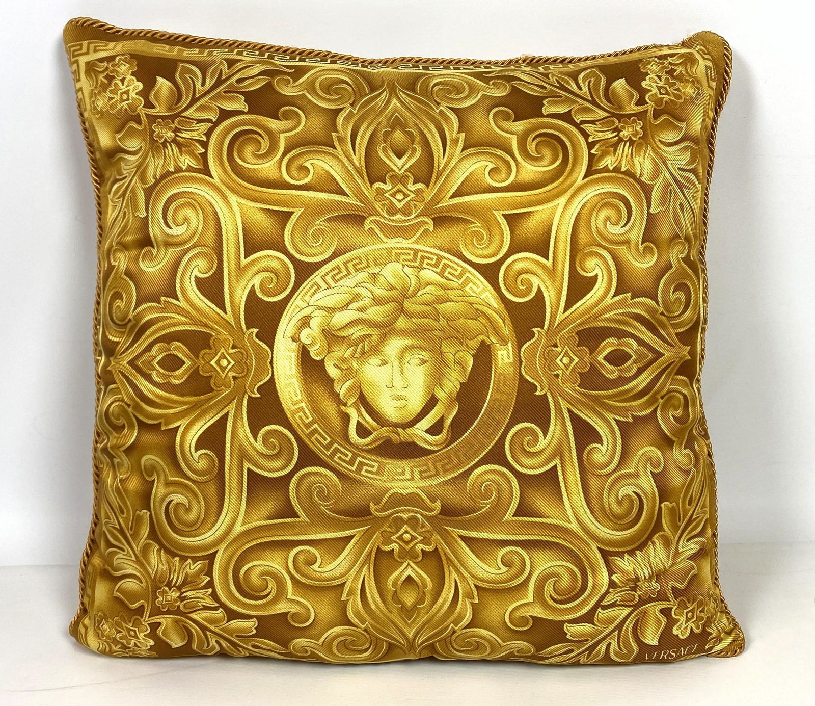 GIANNI VERSACE Square Pillow. Classic gold tones. Label (1 of 8)