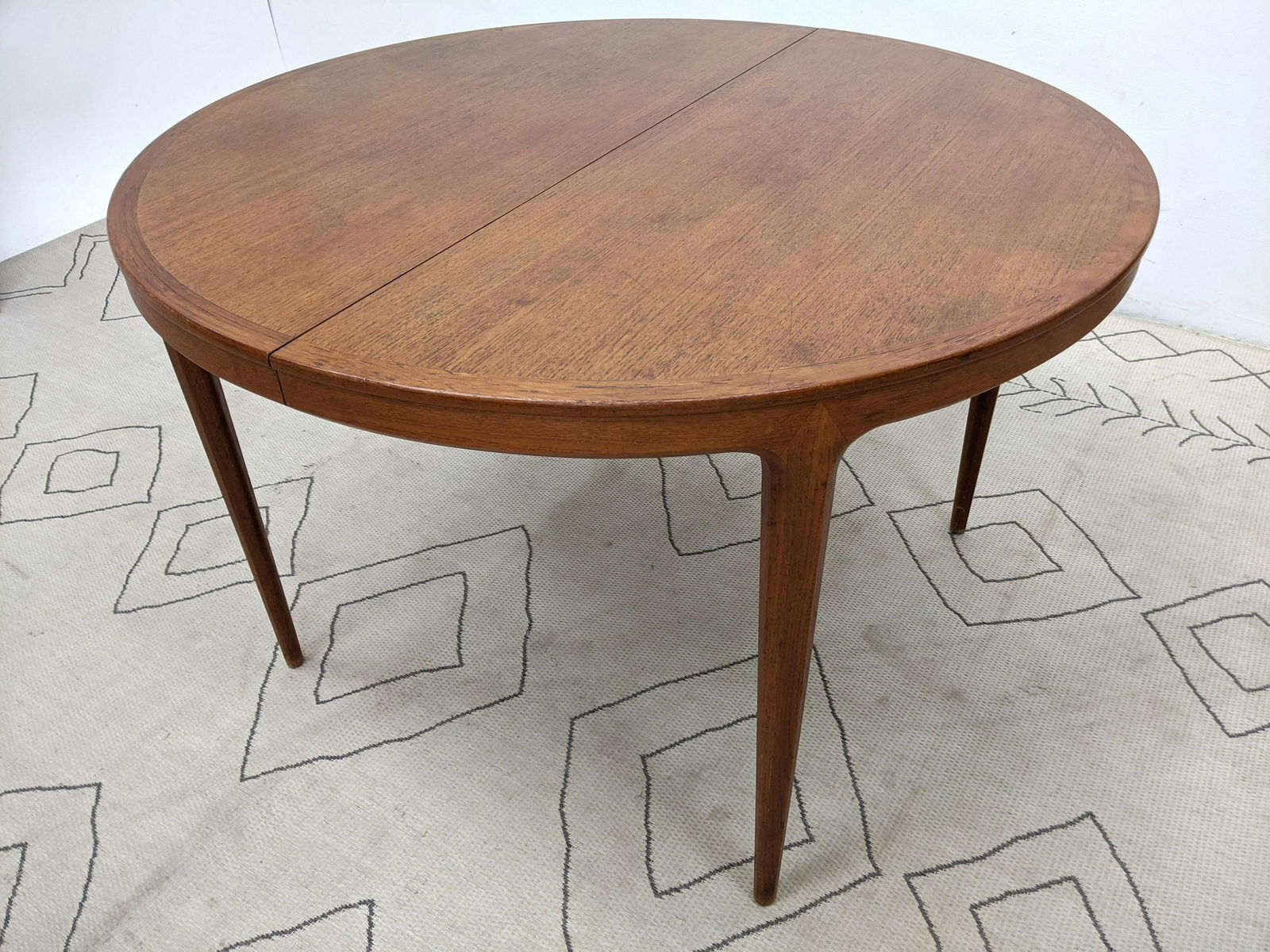 Bertil Fridhagen Bodafors Teak Dining Table. Made in Sw (1 of 9)