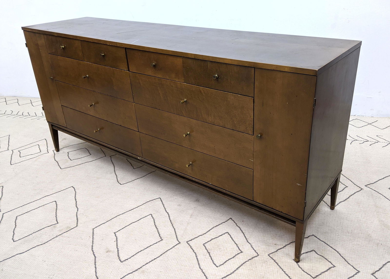 PAUL McCOBB Low Chest Dresser Credenza. 20 Drawer Dress (1 of 18)