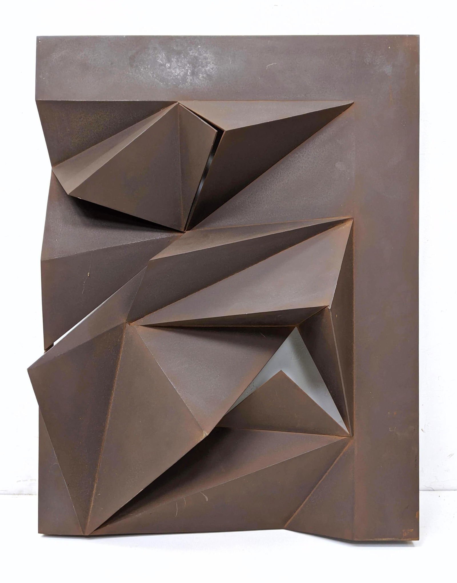 GERALD DiGIUSTO 80 Wall Mount Sculpture. TRIANGOLARE 6 (1 of 12)