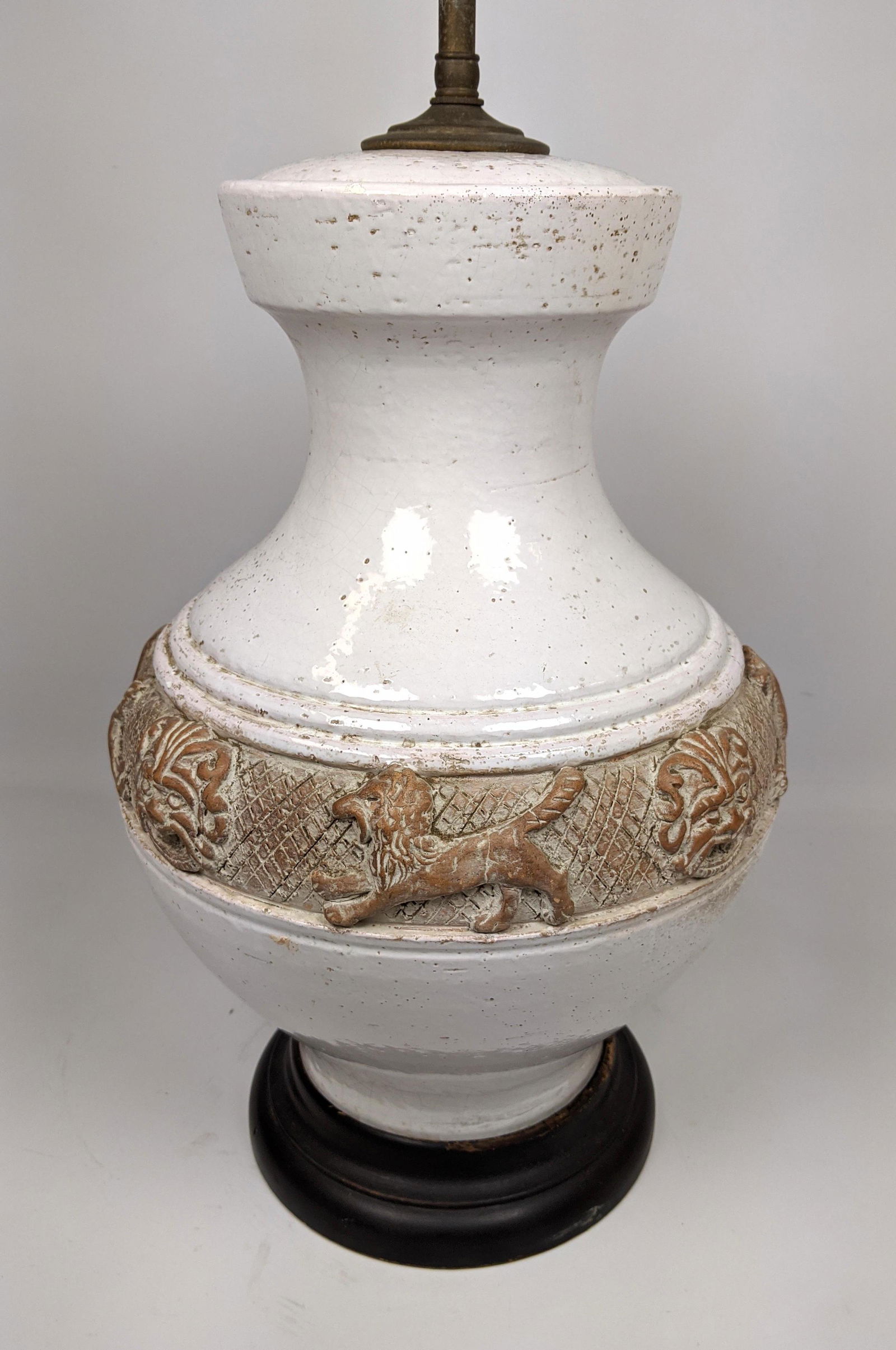 UGO ZACCAGNINI Italian Pottery Table Lamp.  Attributed (1 of 9)