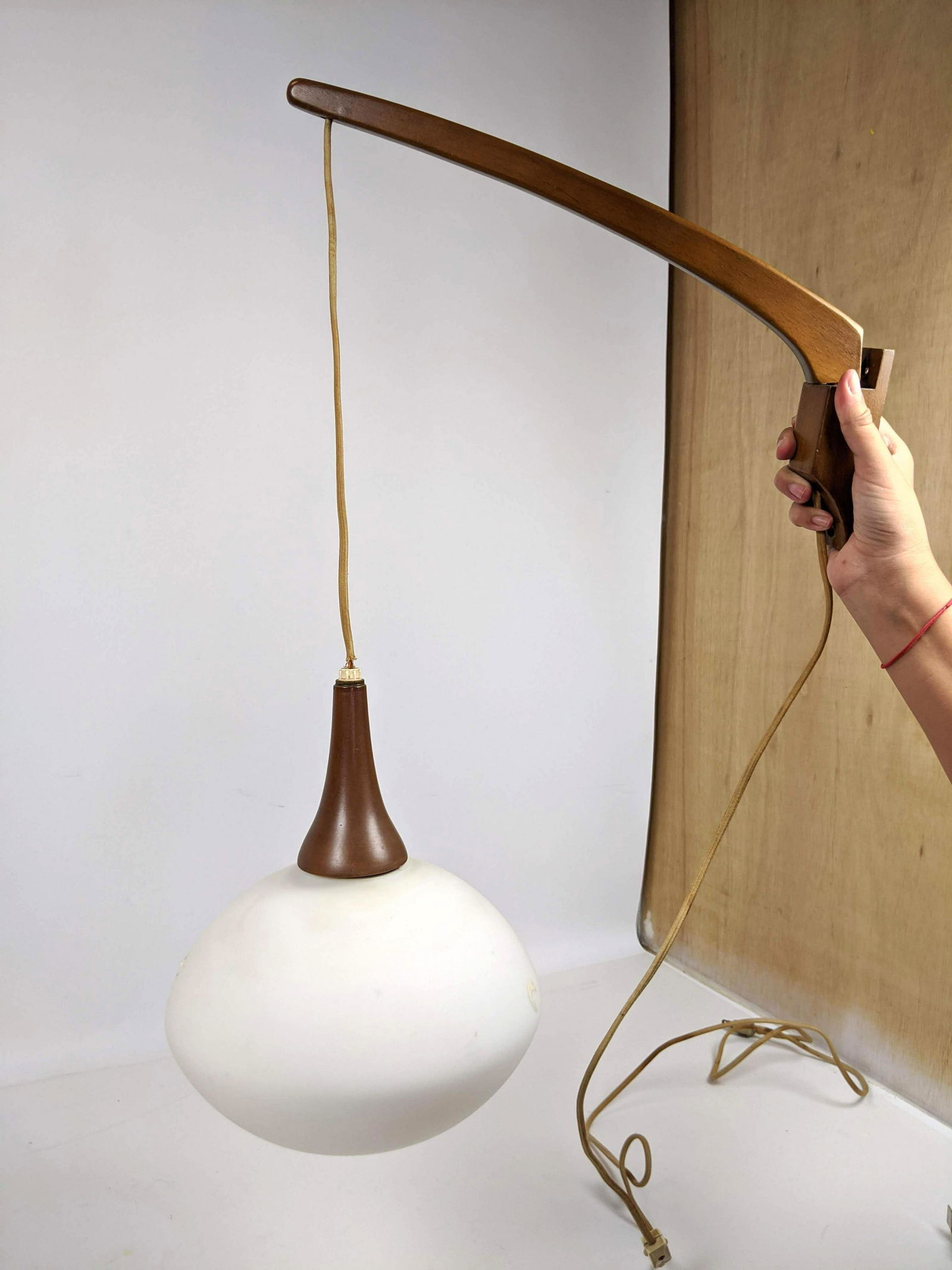 Mid Century Modern Wall Mount Pendant Lamp.  Murano gla (1 of 11)