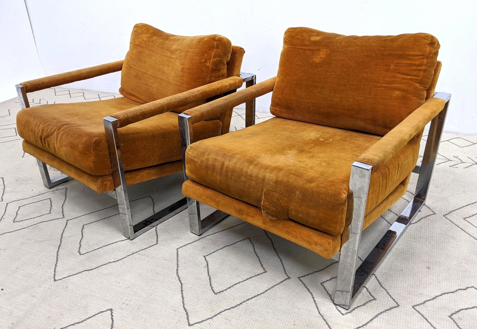 COMFORT DESIGNS Lounge Chairs. Milo Baughman Style Wid: COMFORT DESIGNS Lounge Chairs. Milo Baughman Style Wide Flat Chrome Frames. -- Dimensions: H: 25 inches: W: 28.5 inches: D: 31.5 inches ---